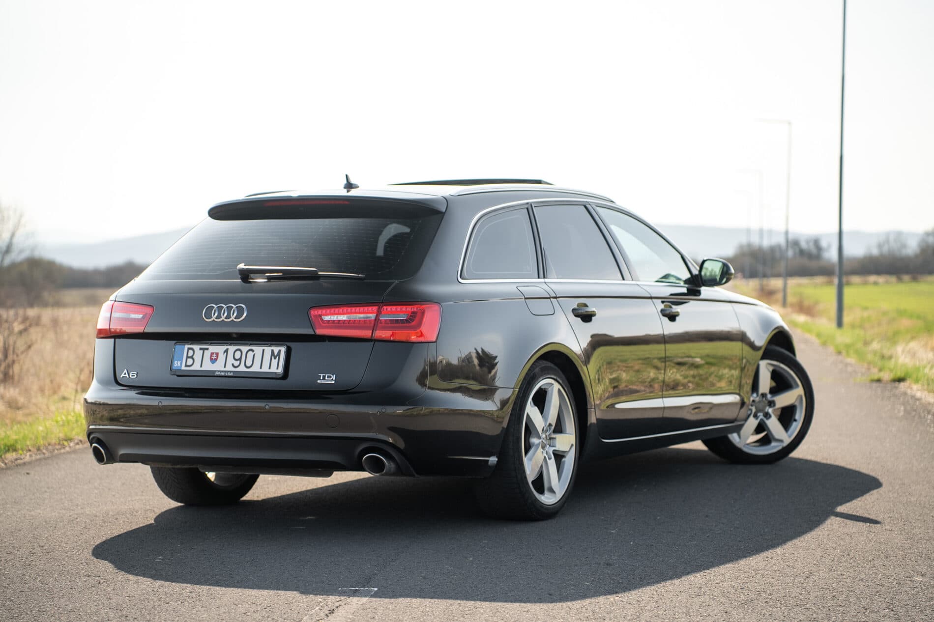 2012 AUDI A6, hnedá kombi, 242 101 km