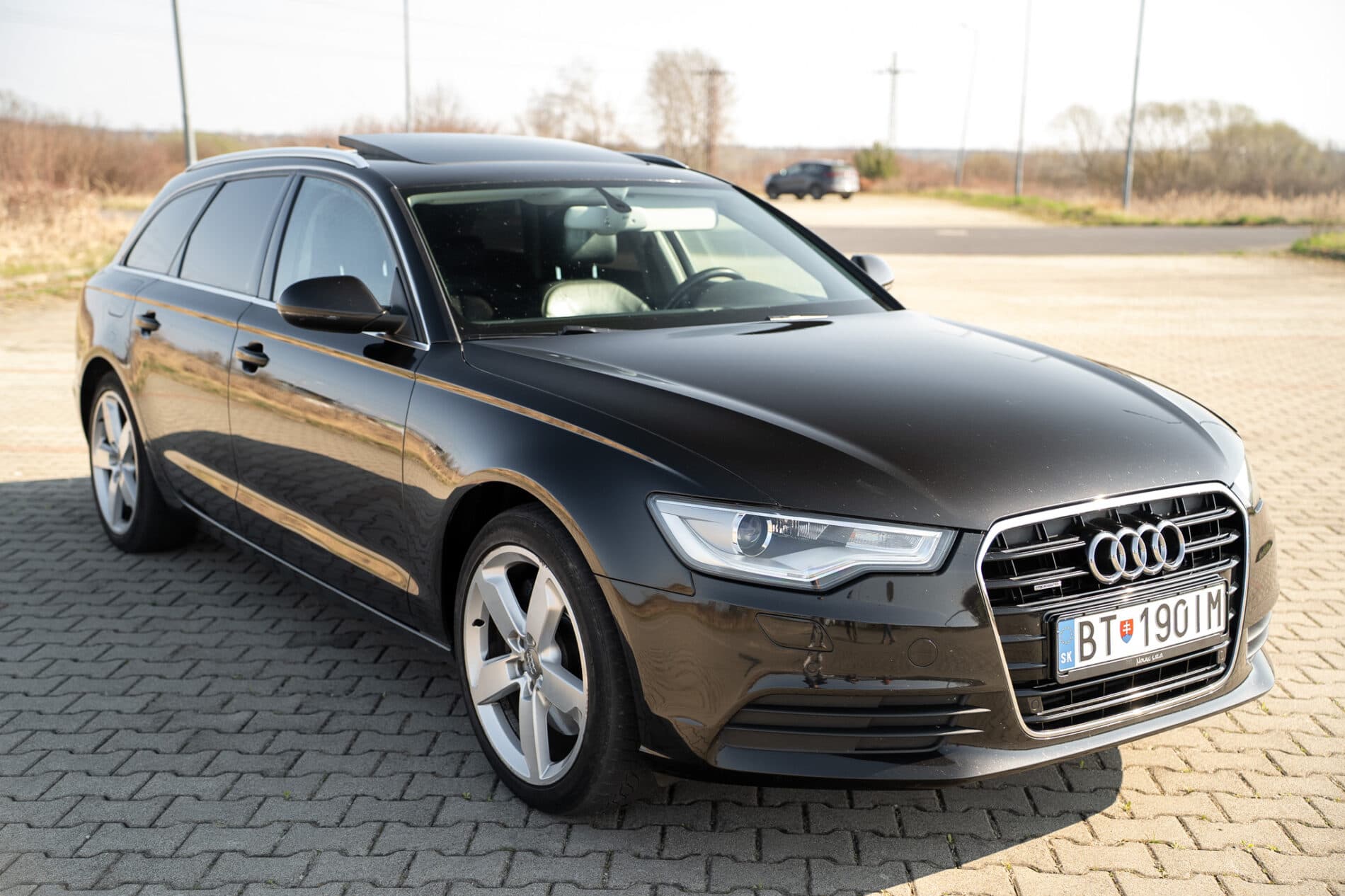 2012 AUDI A6, hnedá kombi, 242 101 km