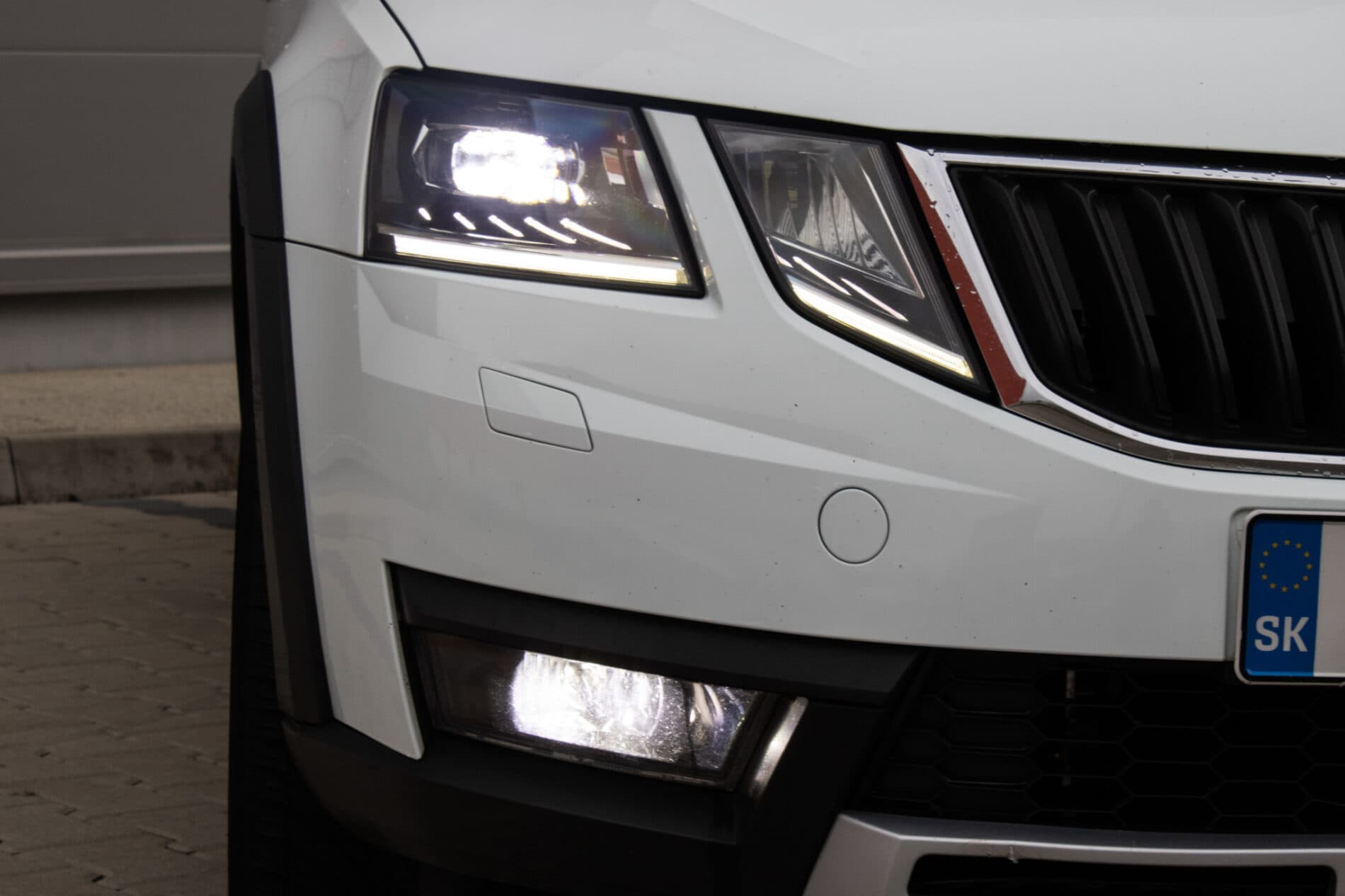 2018 Skoda Octavia RS, biela kombi, 195 000 km