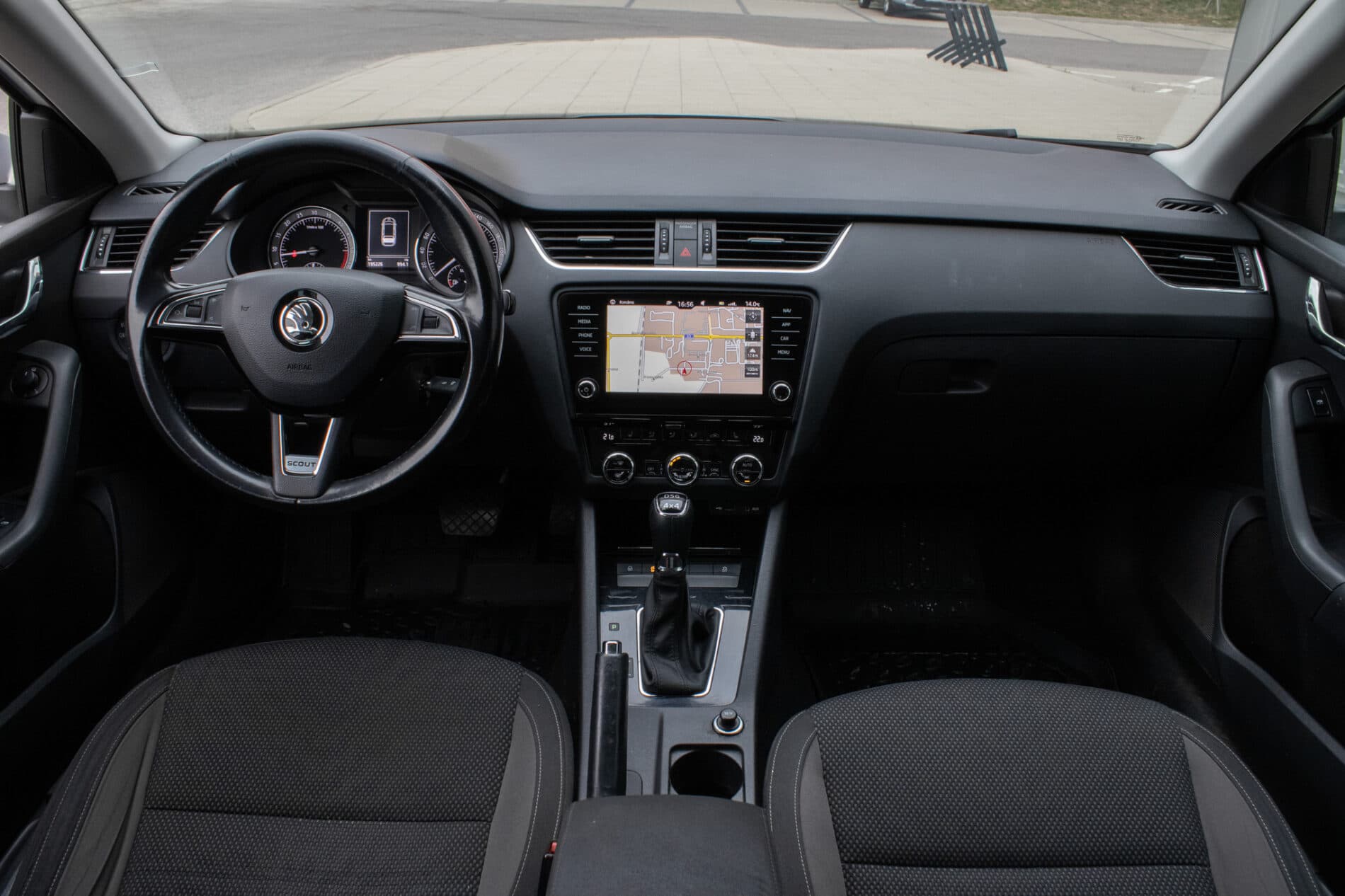 2018 Skoda Octavia RS, biela kombi, 195 000 km