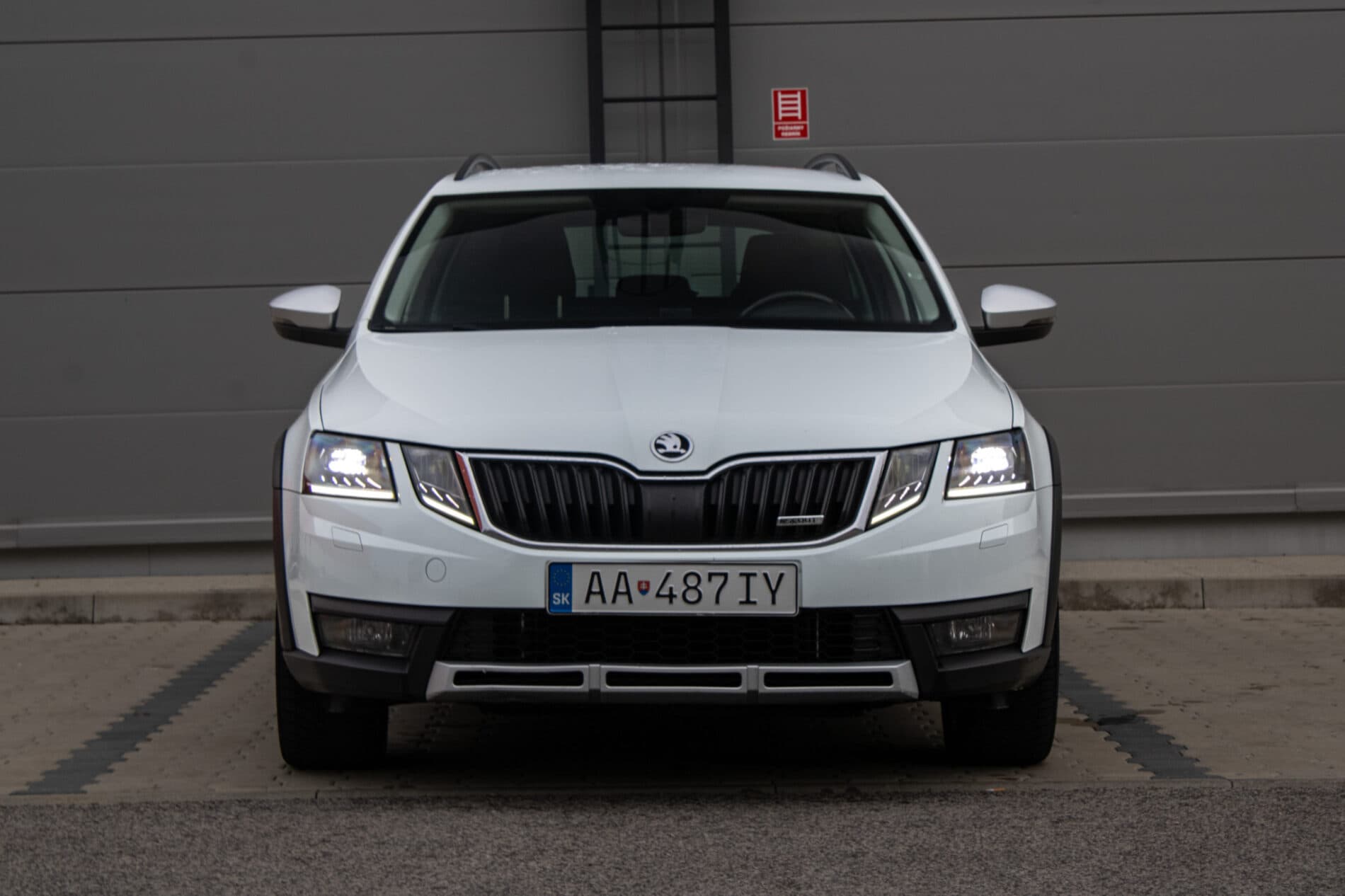 2018 Skoda Octavia RS, biela kombi, 195 000 km