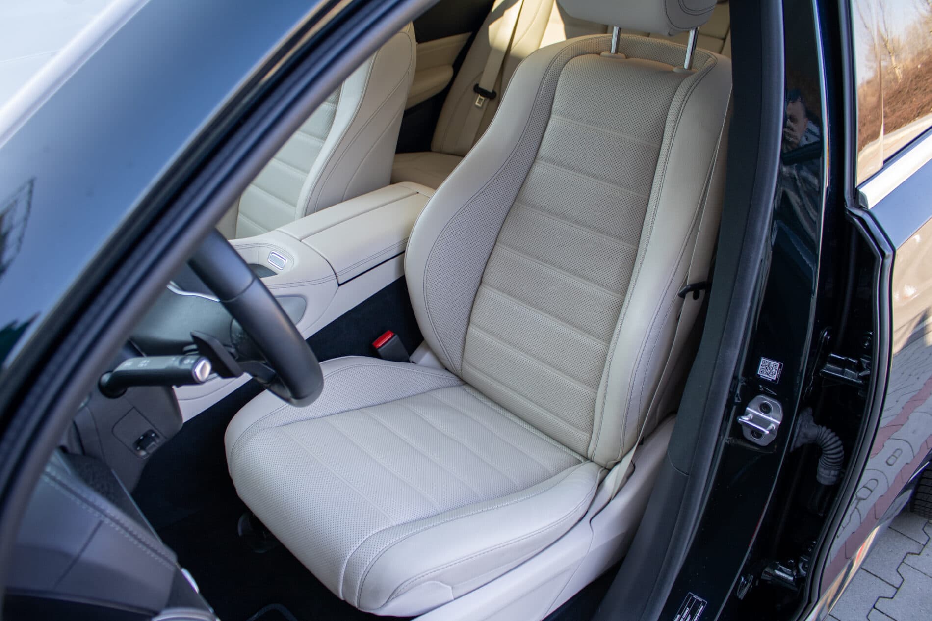 2022 Mercedes-Benz GLE 400d, zelená suv, 44 525 km