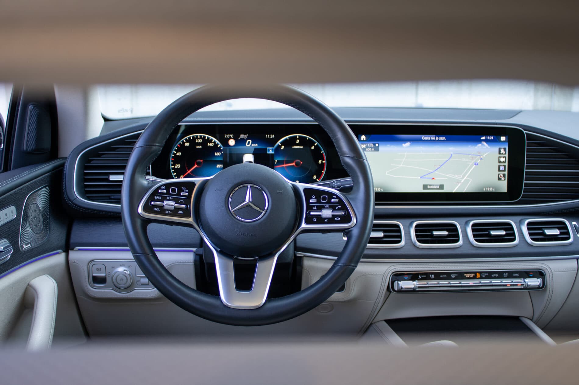 2022 Mercedes-Benz GLE 400d, zelená suv, 44 525 km