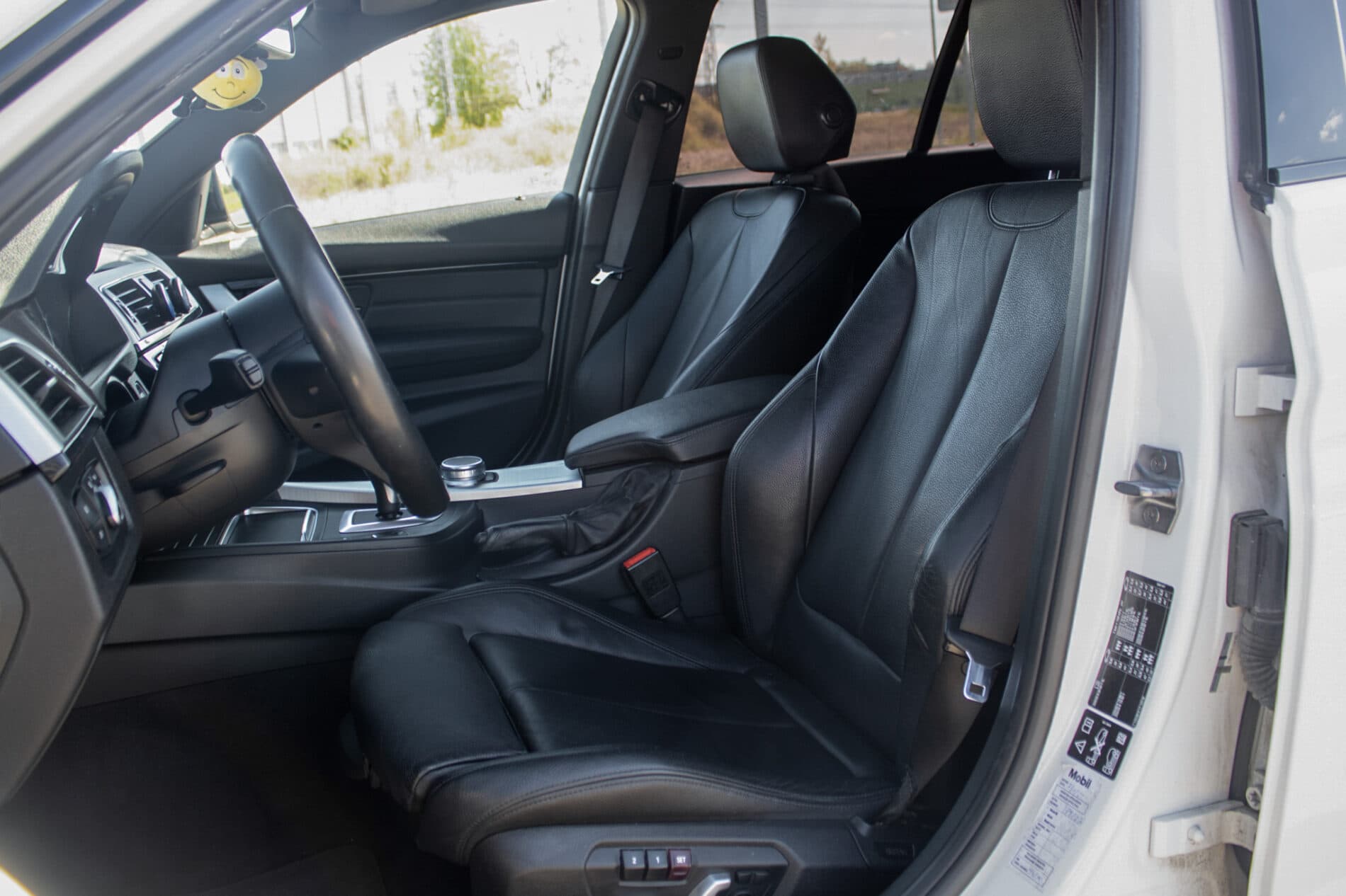 2017 BMW 335d, biela kombi, 150 450 km
