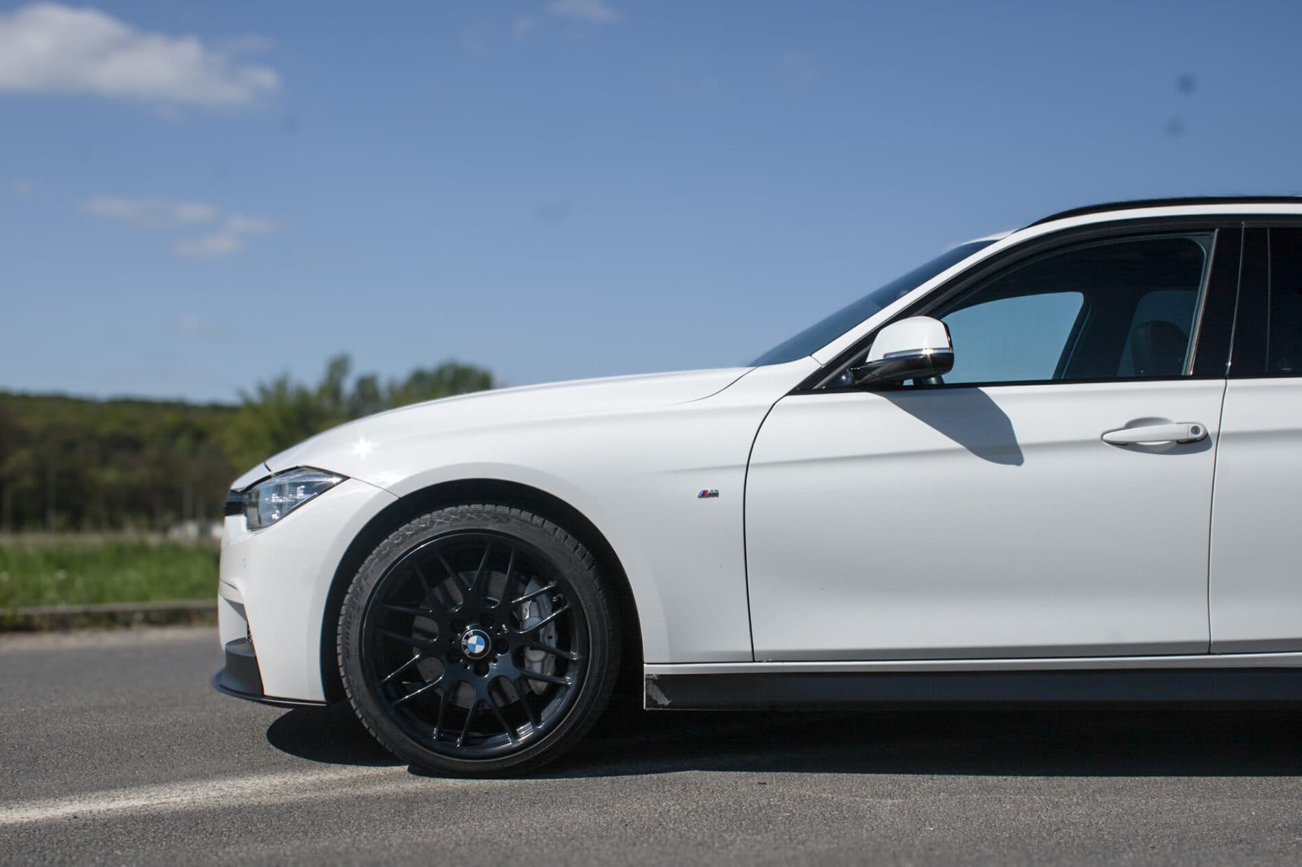 2017 BMW 335d, biela kombi, 150 450 km