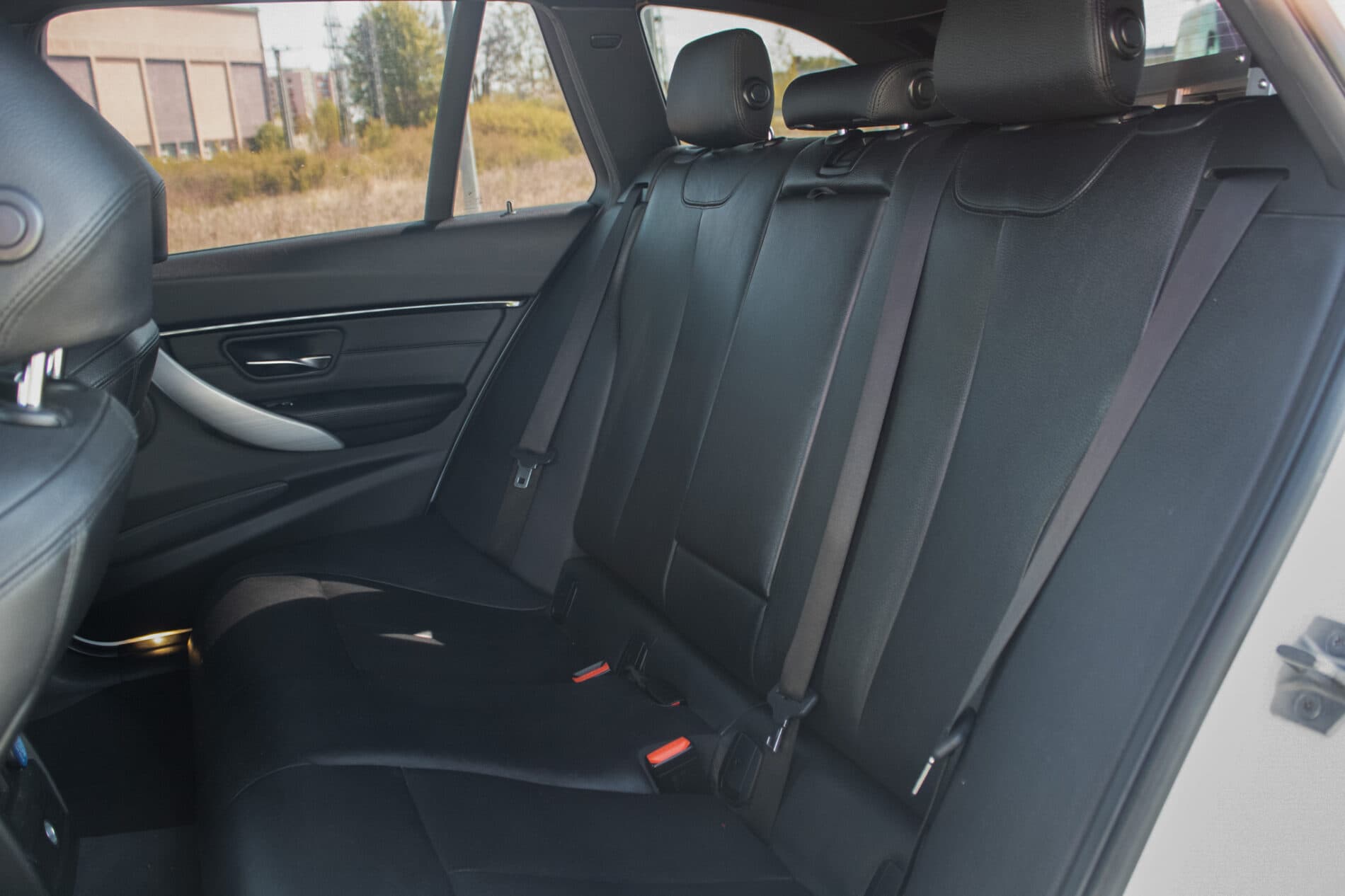 2017 BMW 335d, biela kombi, 150 450 km