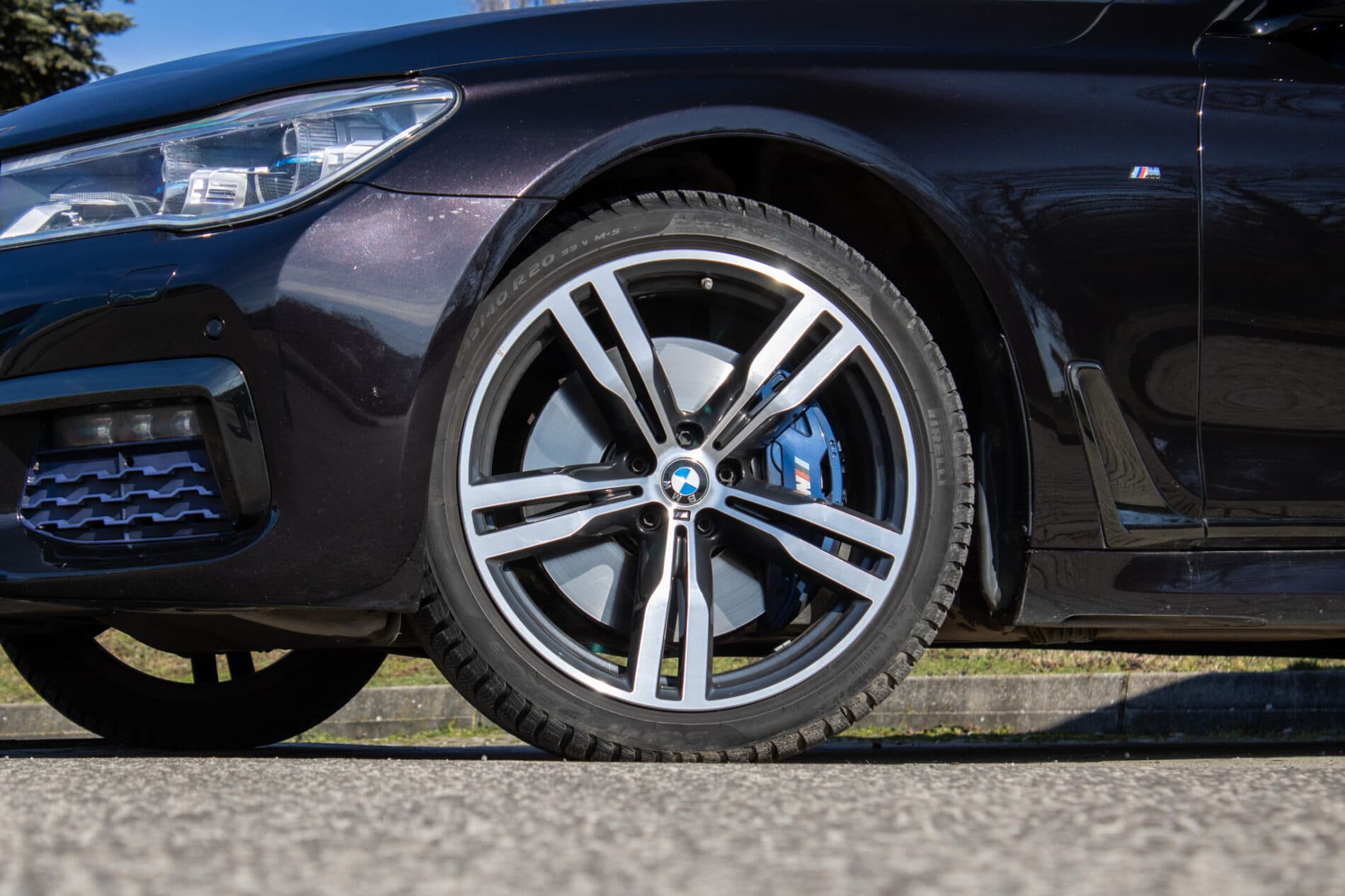 2017 BMW 740d, čierna sedan, 137 000 km