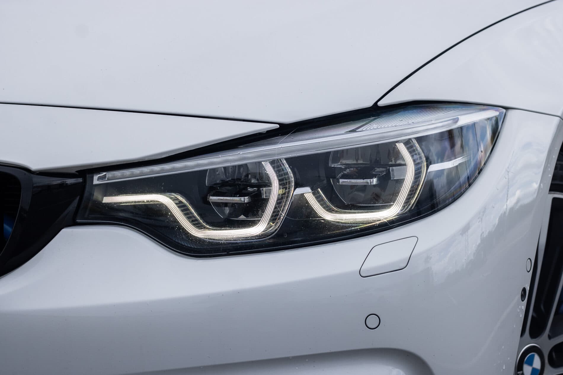 2017 BMW 435d, biela sedan, 160 247 km