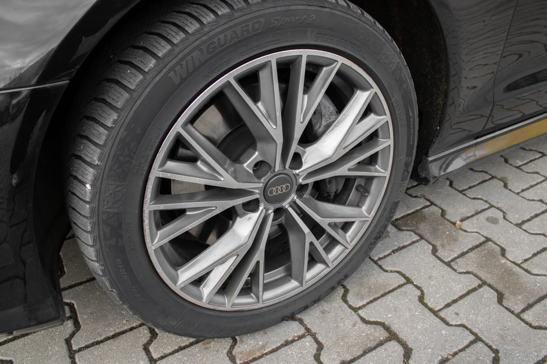 2018 AUDI A6, čierna sedan, 282 345 km