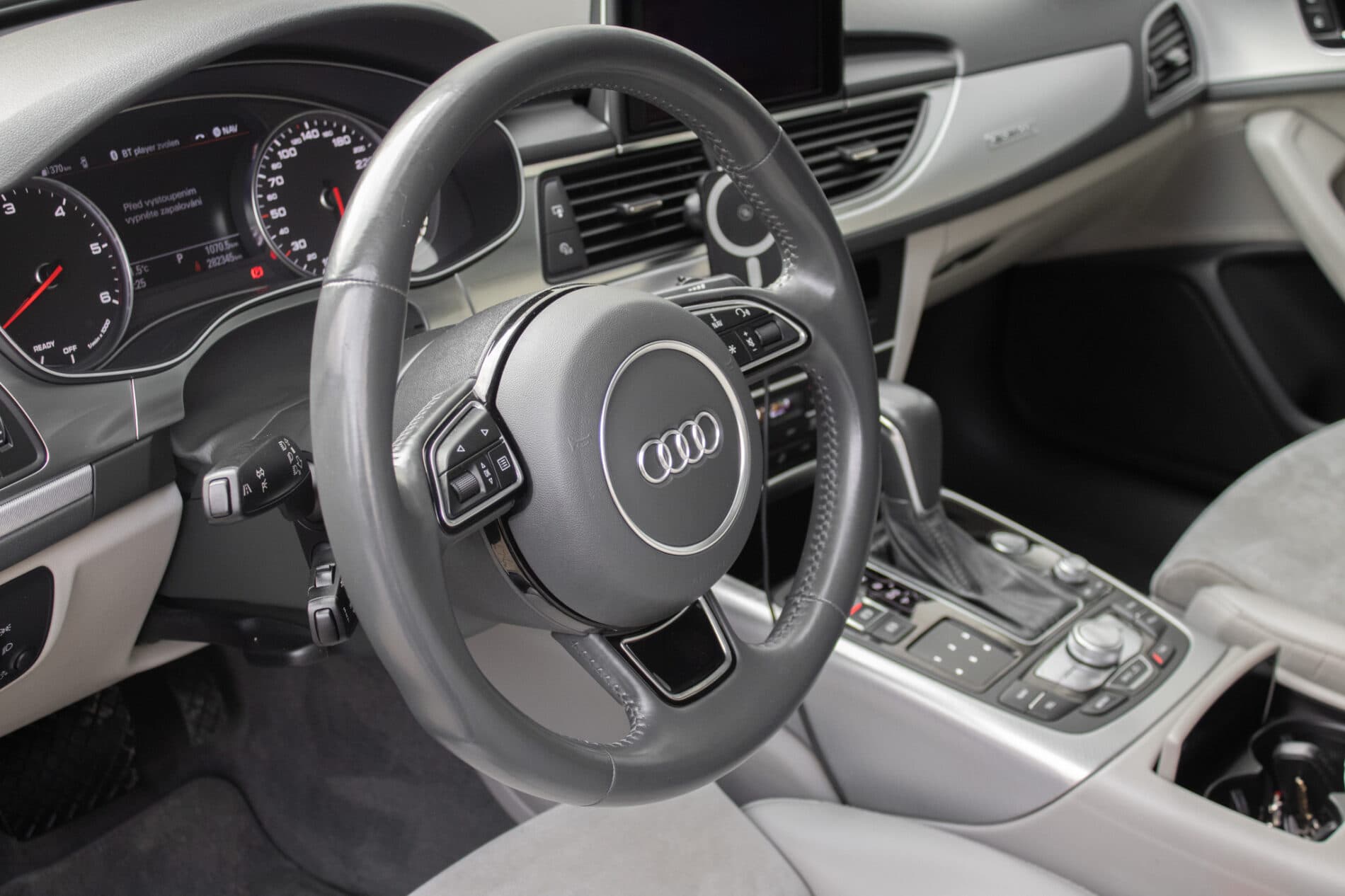 2018 AUDI A6, čierna sedan, 282 345 km
