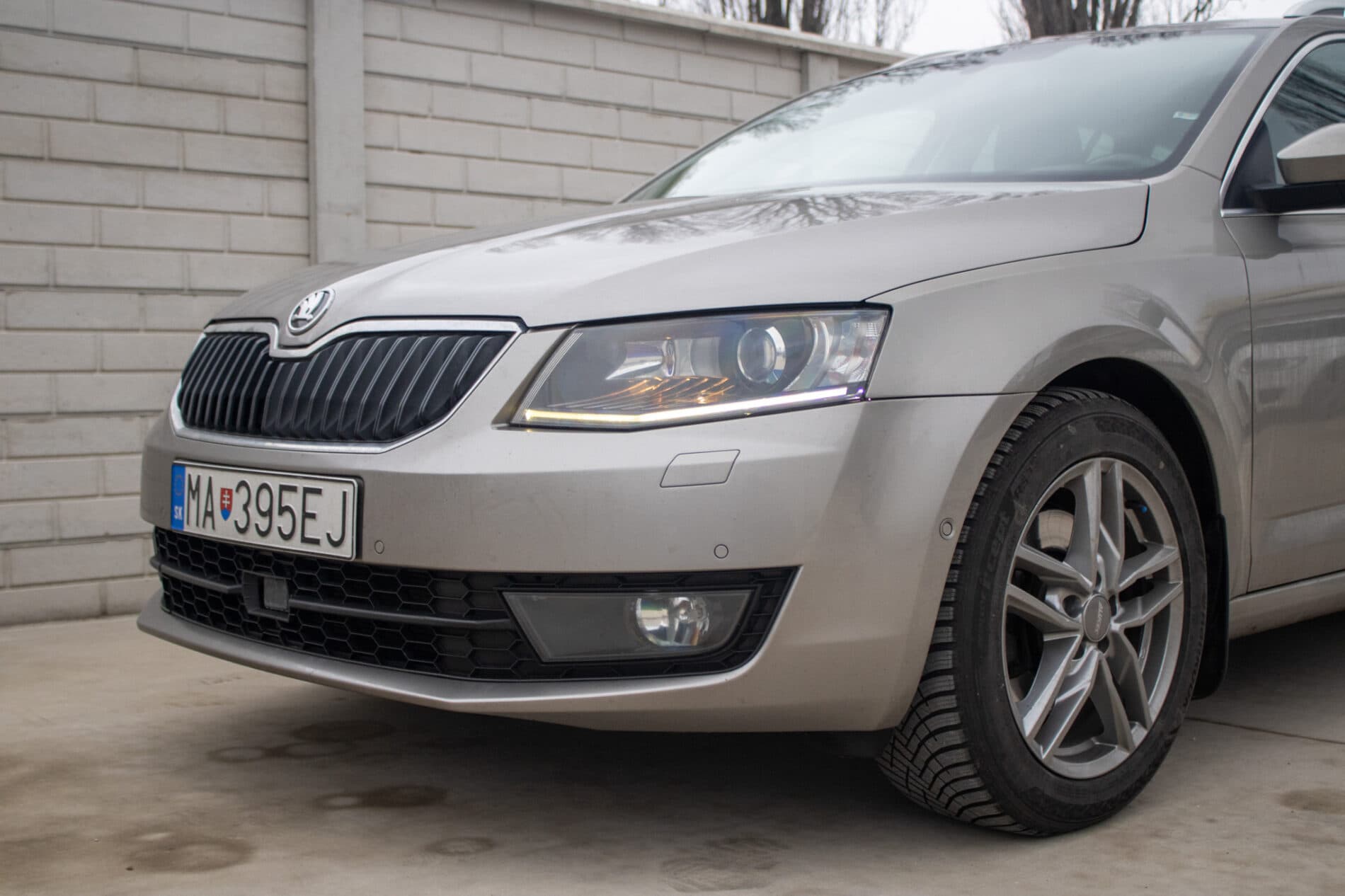 2015 Skoda Octavia RS, hnedá kombi, 205 479 km