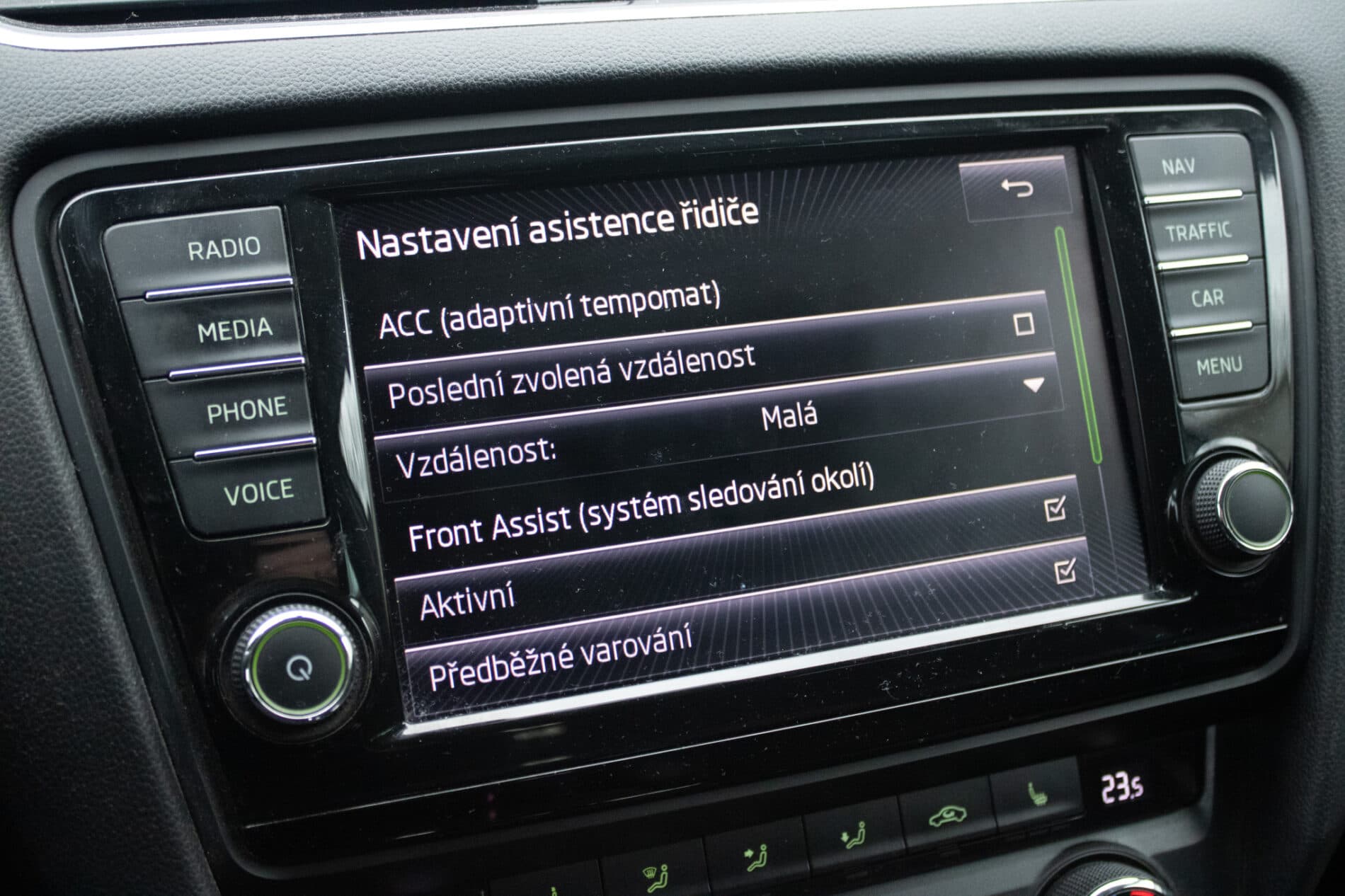 2015 Skoda Octavia RS, hnedá kombi, 205 479 km