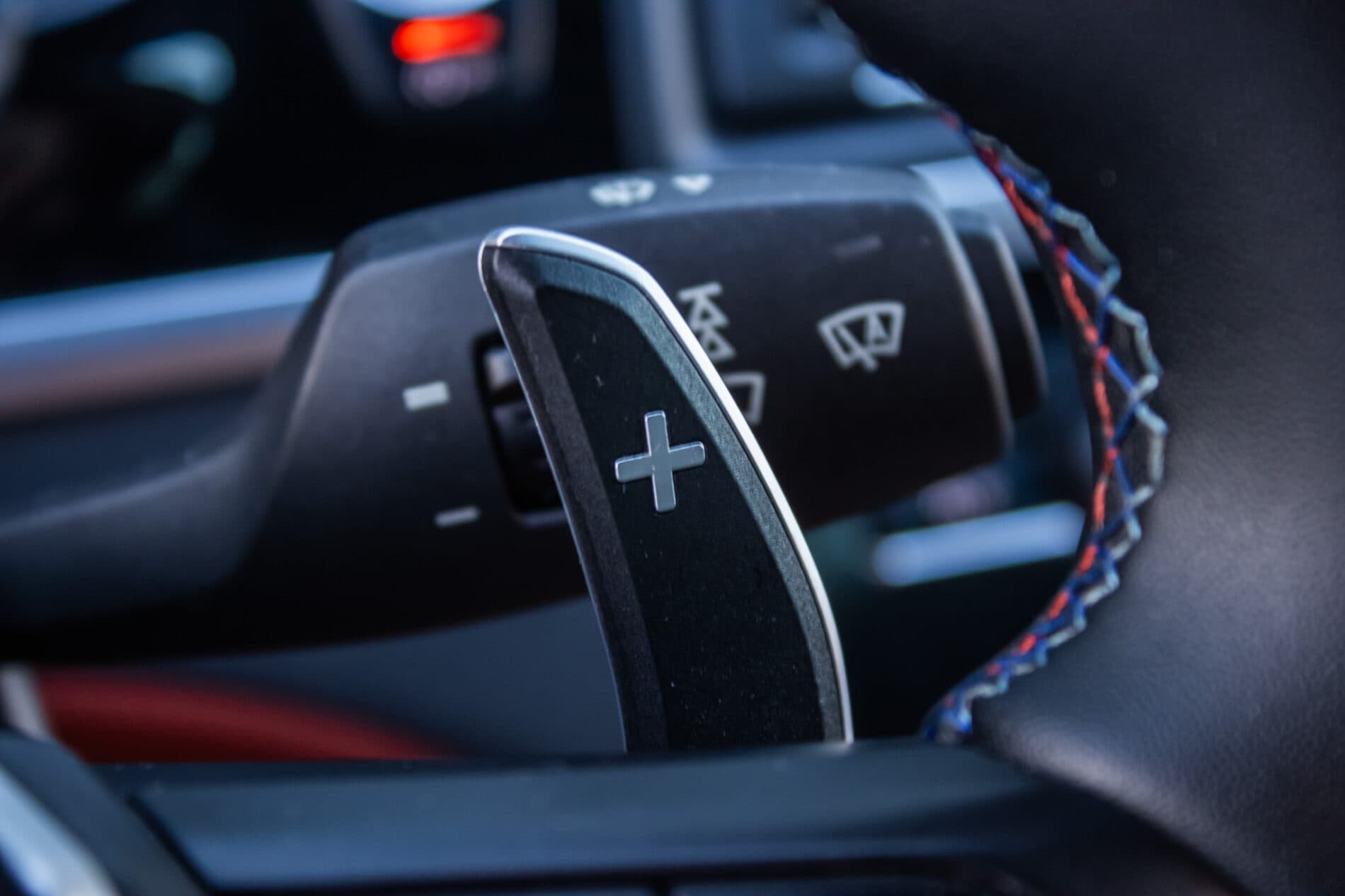 2013 BMW M6, modrá kupé, 57 095 km
