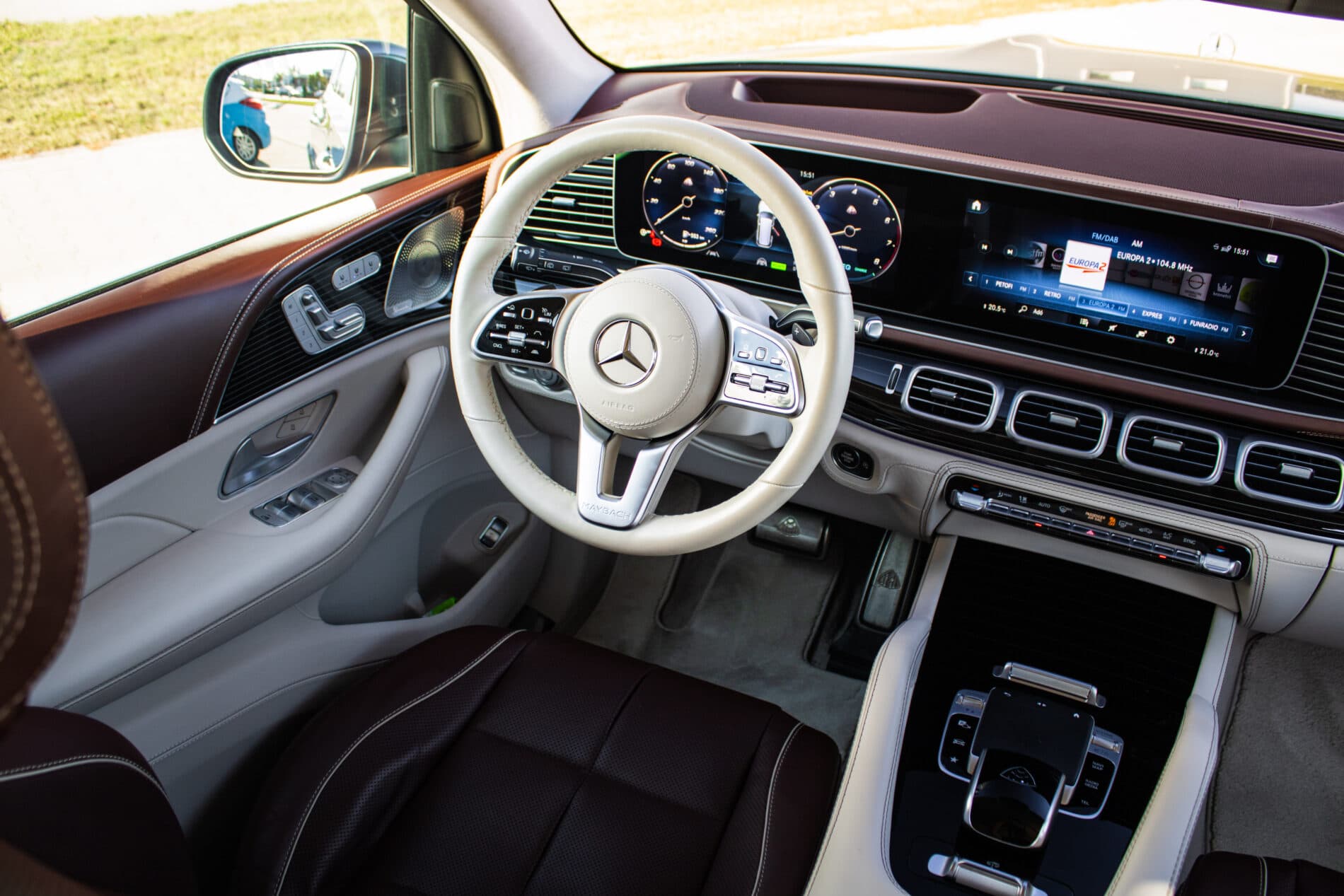 2022 Mercedes-Benz GLS Maybach, sivá suv, 42 000 km