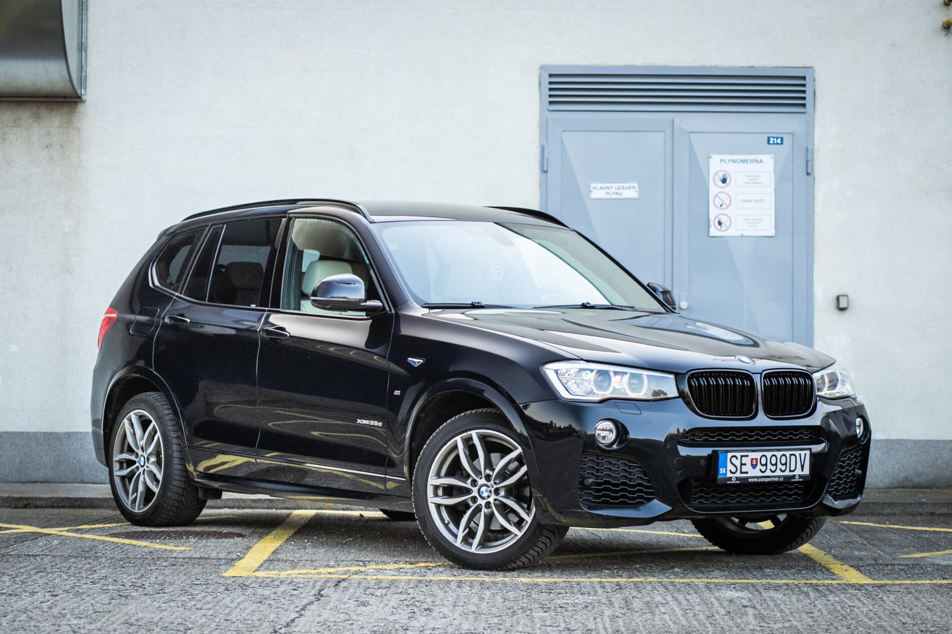2015 BMW X3 35d, čierna suv, 100 501 km