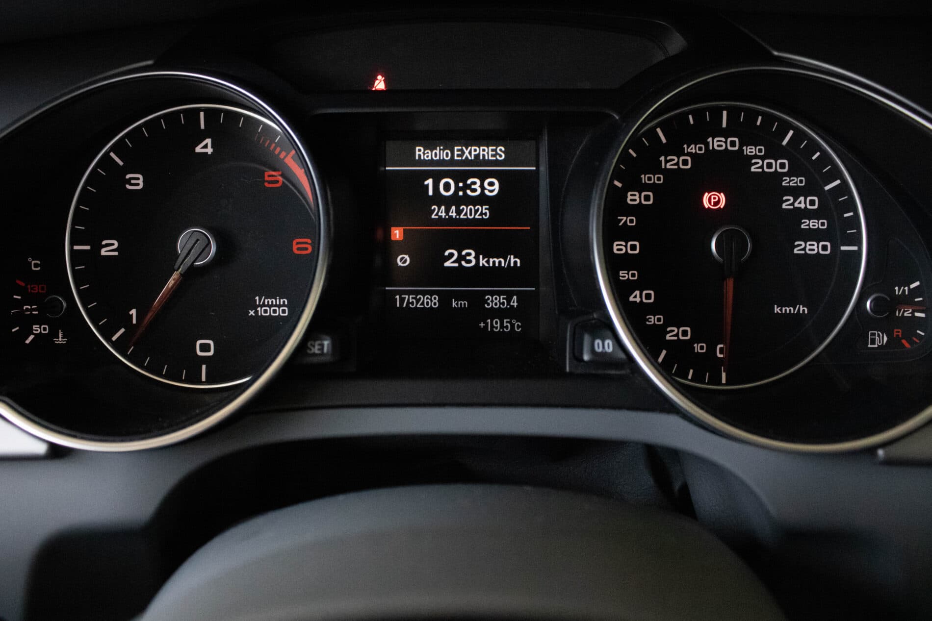 2014 AUDI A5, modrá, 177 000 km
