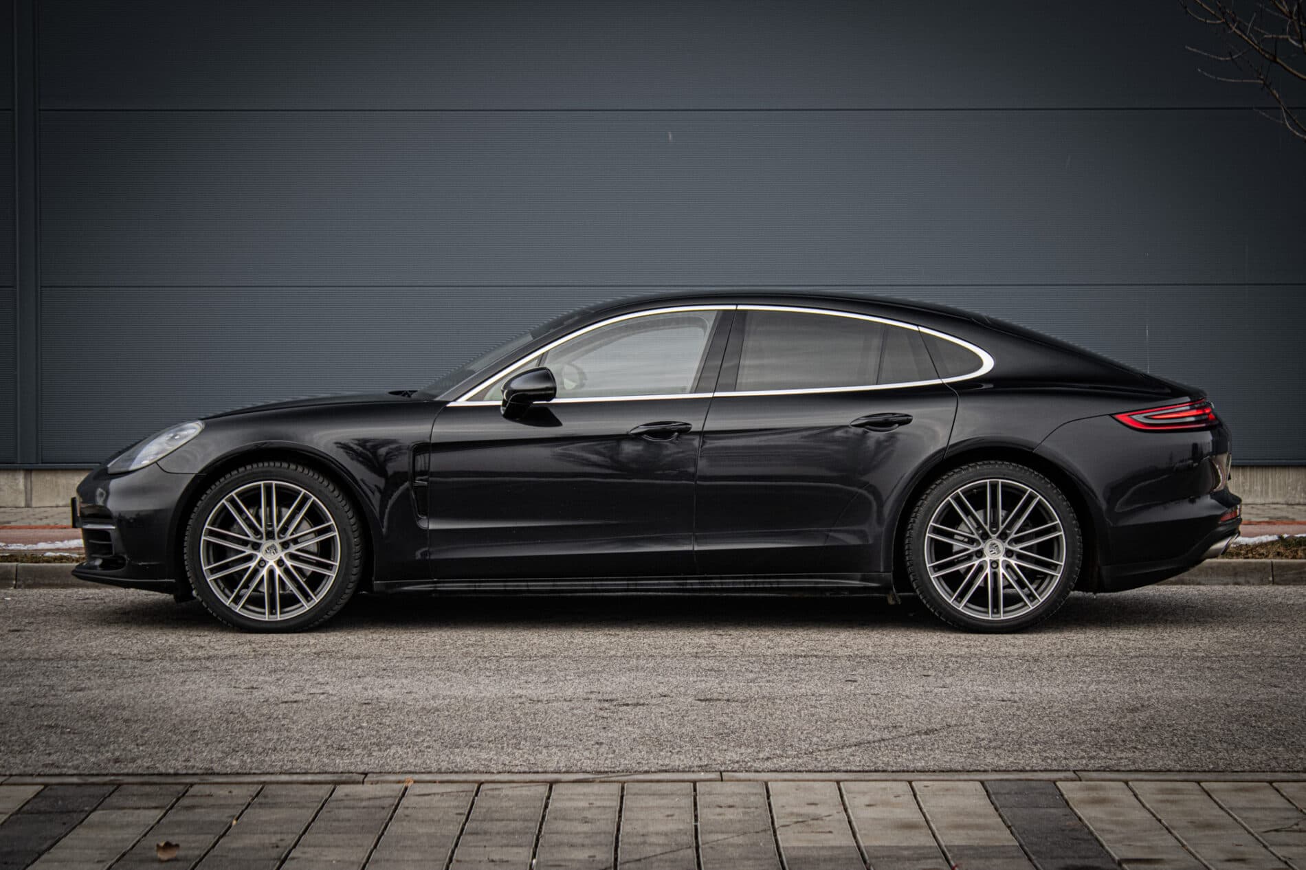 2016 Porsche Panamera 4S Diesel, čierna, 257 613 km