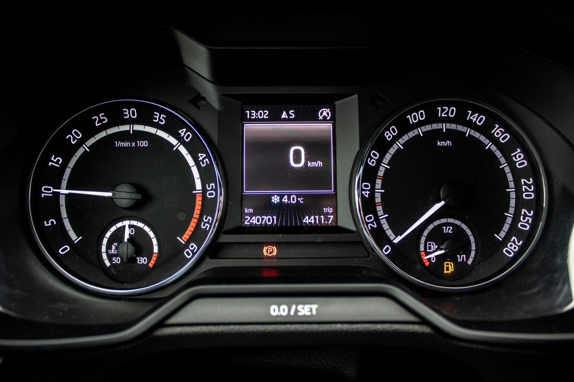 2015 Skoda Octavia RS, strieborná kombi, 240 701 km