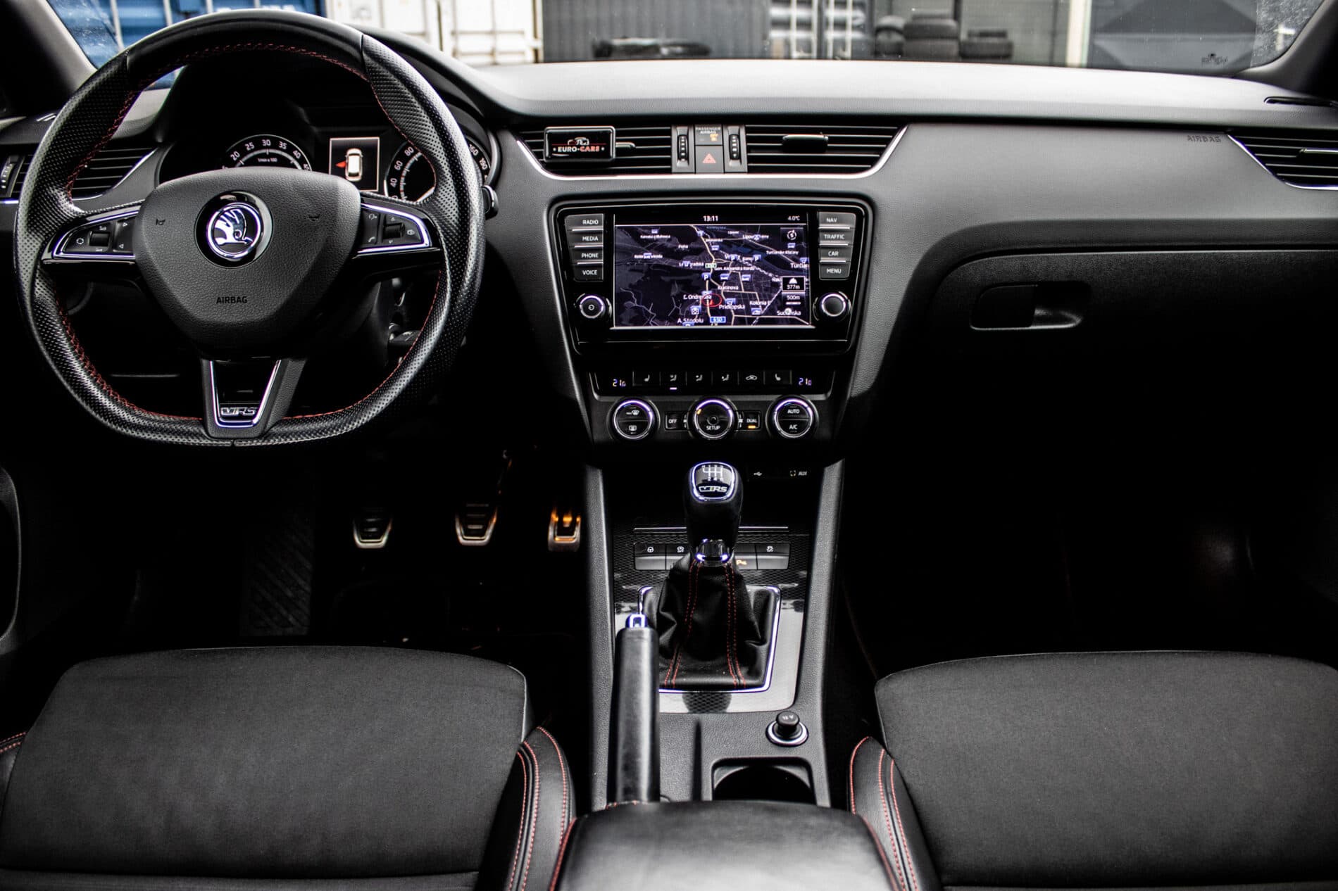 2015 Skoda Octavia RS, strieborná kombi, 240 701 km