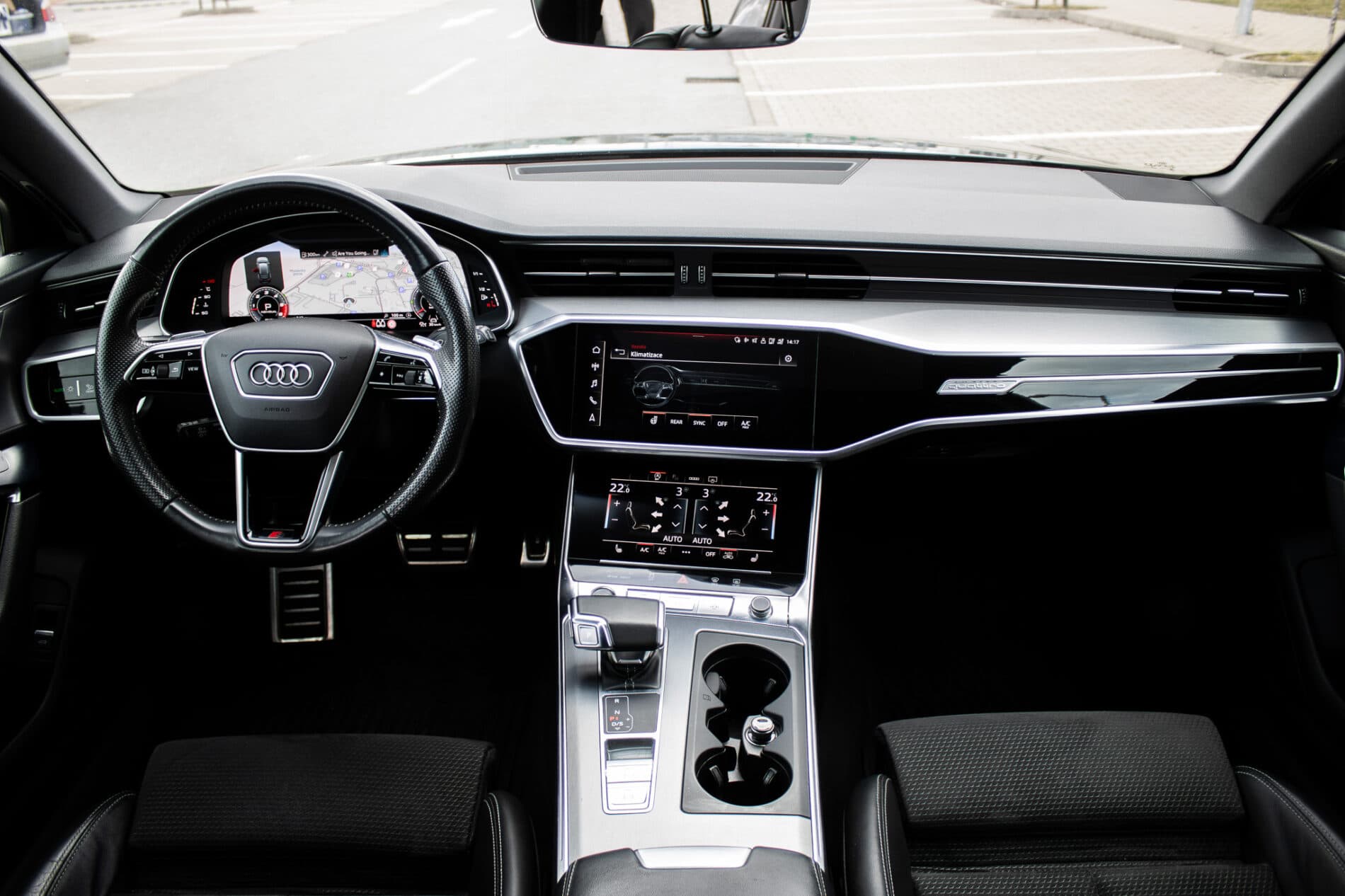 2020 AUDI A6, sivá kombi, 112 831 km