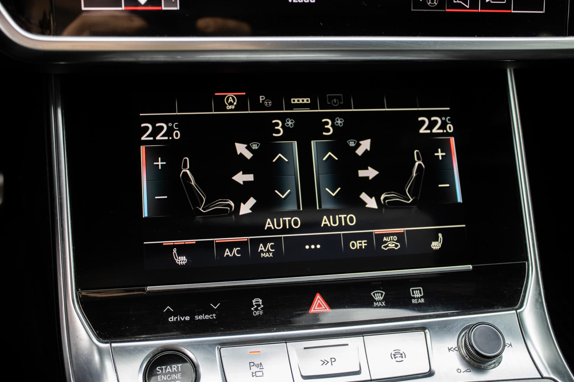 2020 AUDI A6, sivá kombi, 112 831 km