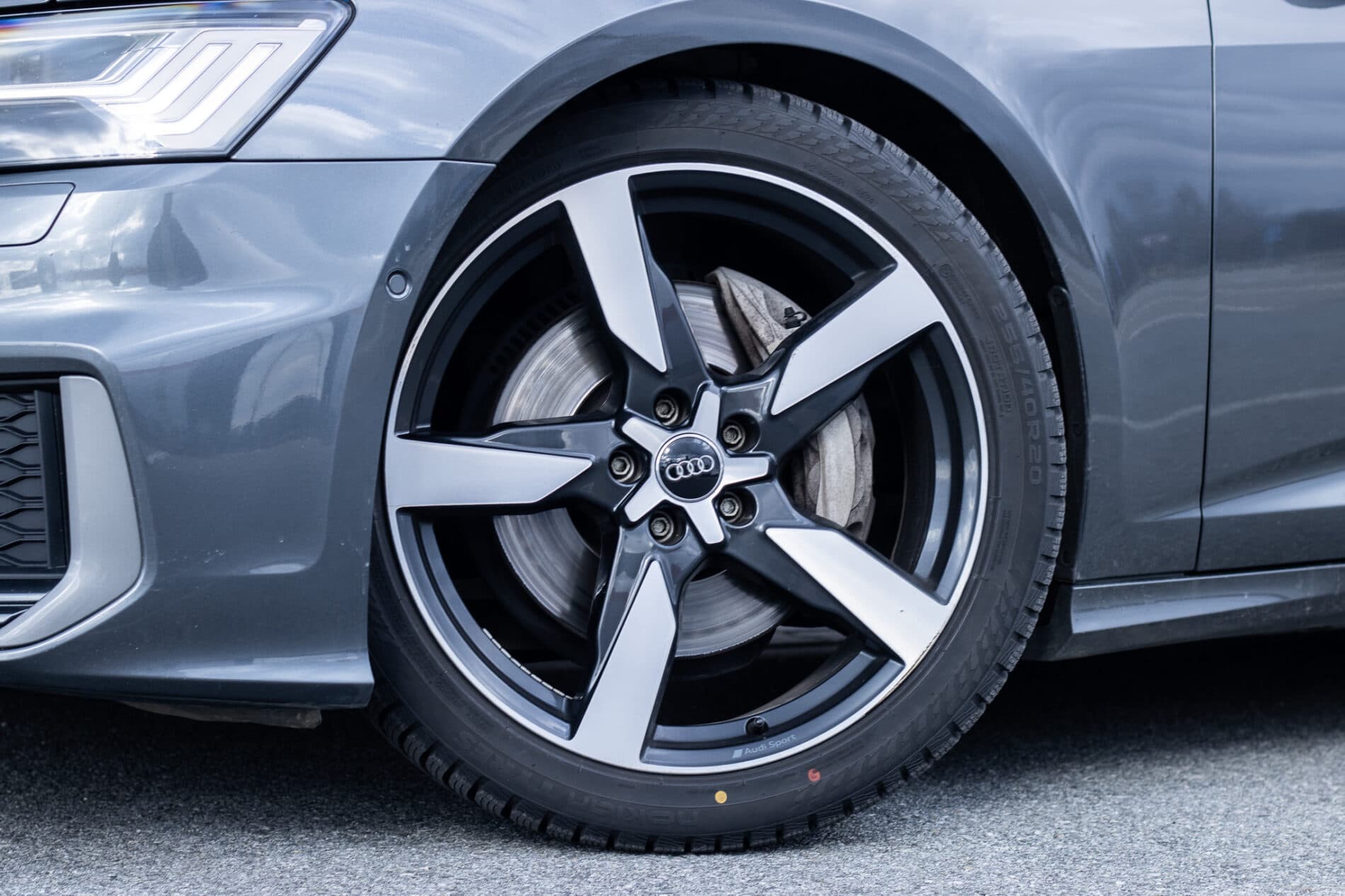 2020 AUDI A6, sivá kombi, 112 831 km