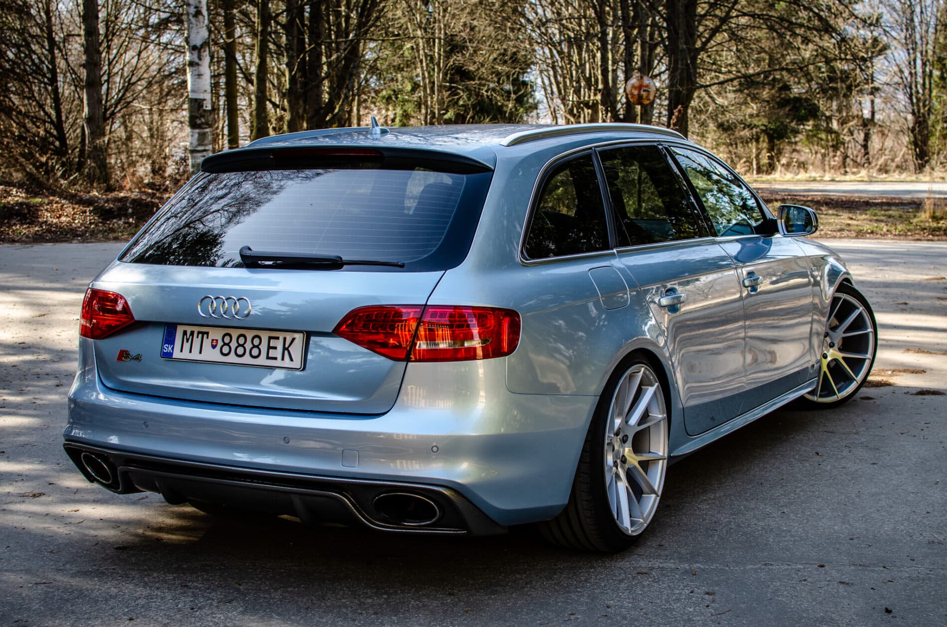 2011 AUDI S4, modrá kombi, 141 540 km