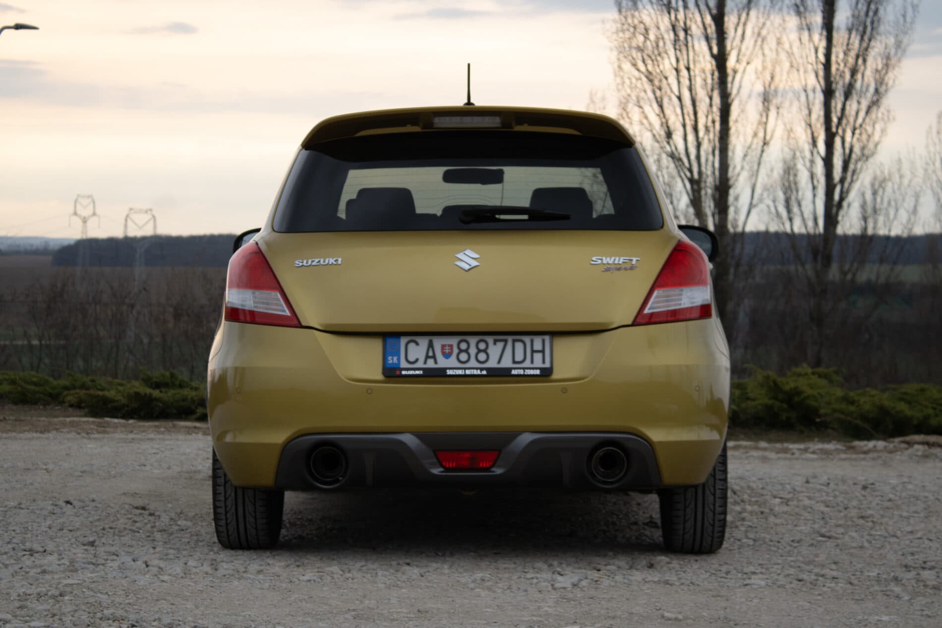 2015 Suzuki Swift Sport, žltá hatchback, 151 044 km