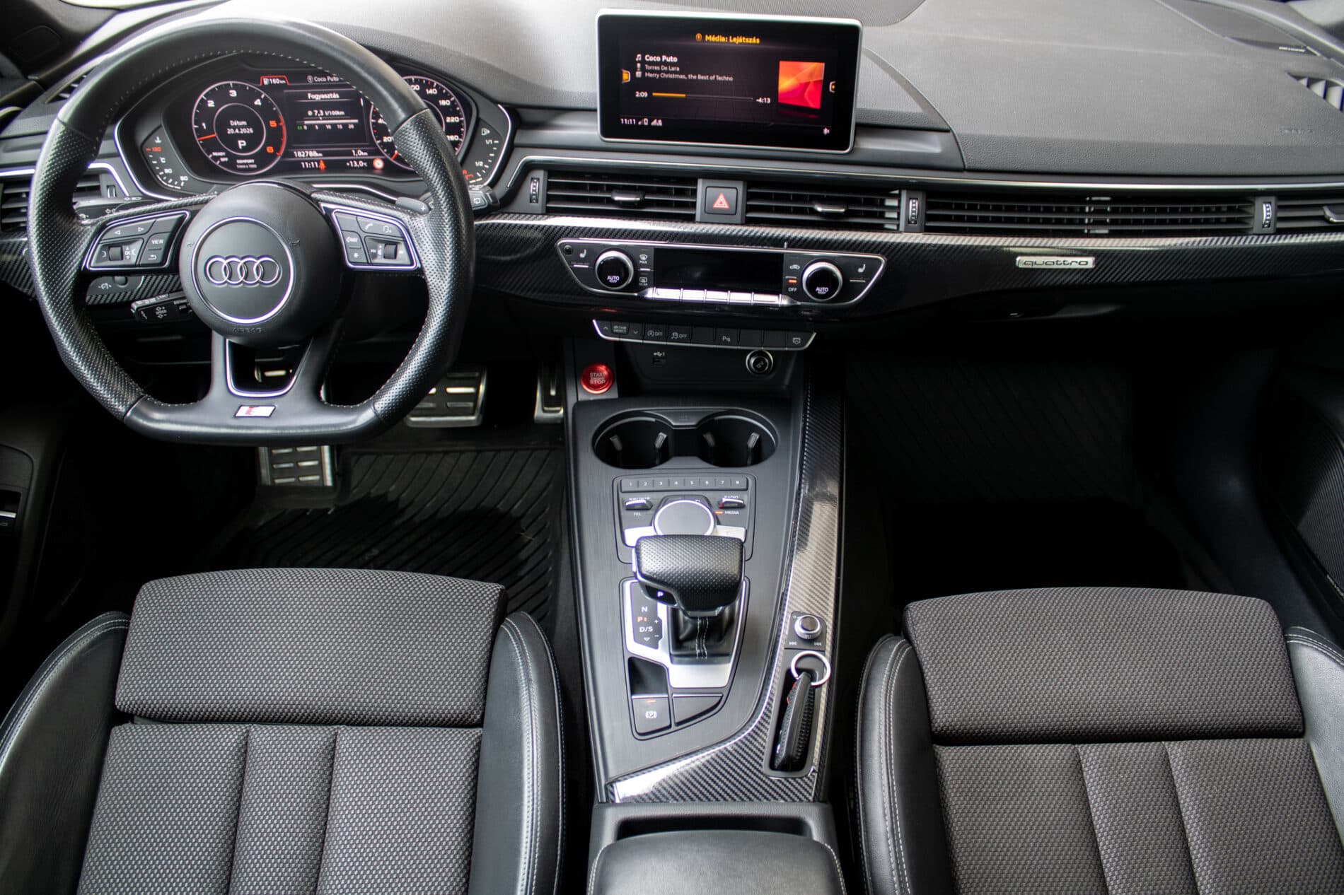 2018 AUDI A4, sivá kombi, 182 788 km
