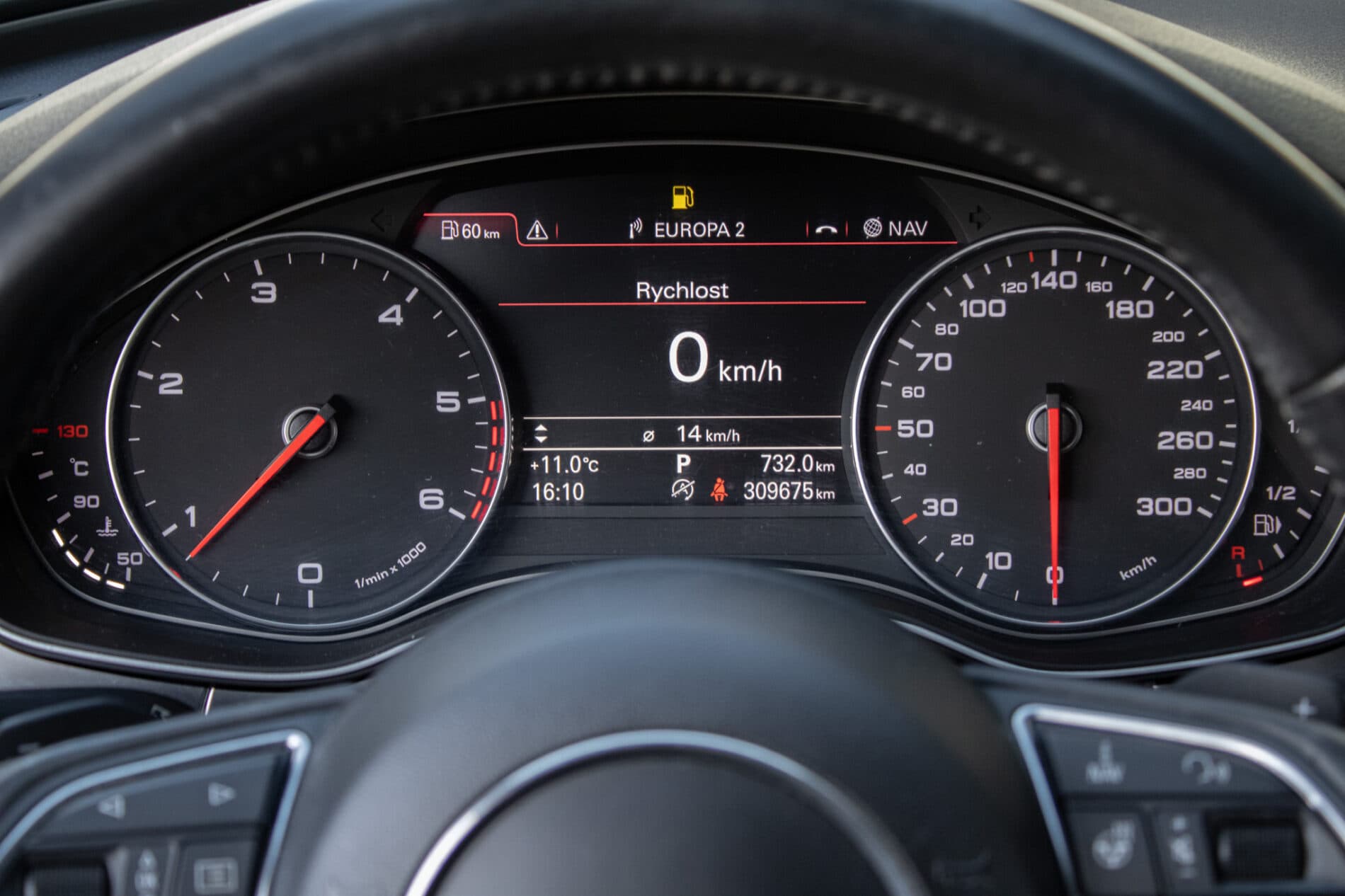 2011 AUDI A6, sivá kombi, 309 675 km