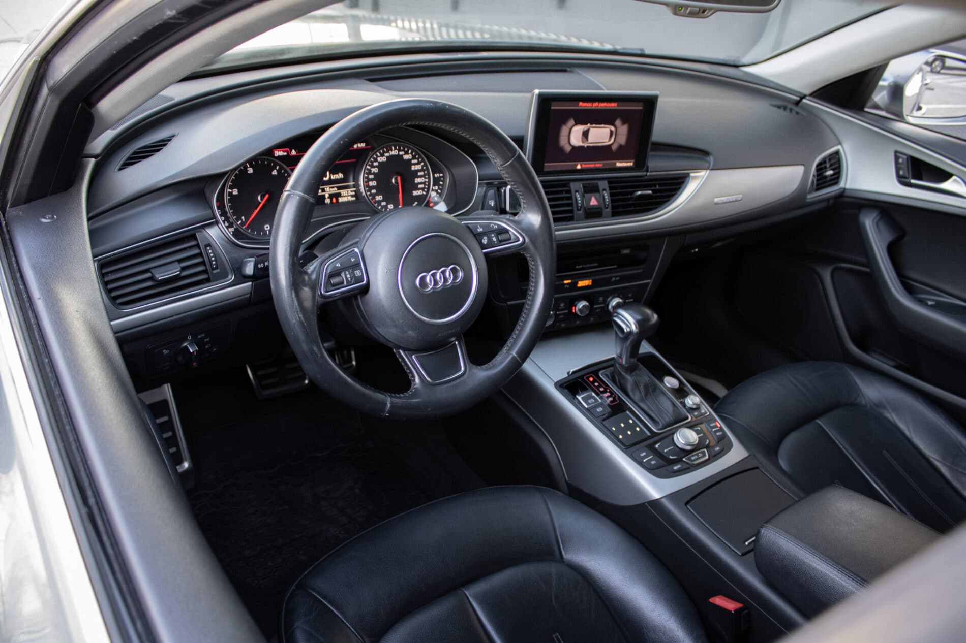 2011 AUDI A6, sivá kombi, 309 675 km
