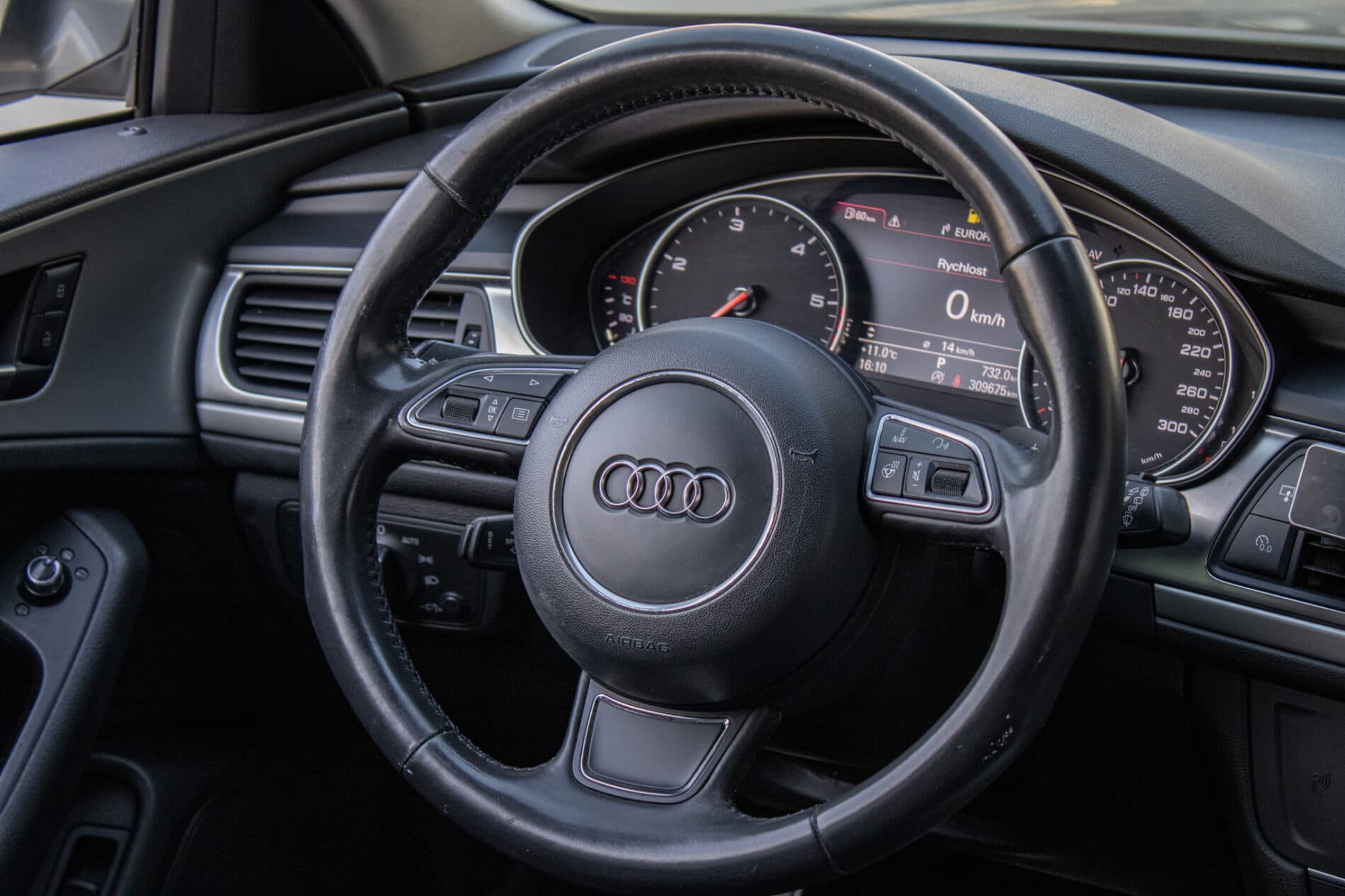 2011 AUDI A6, sivá kombi, 309 675 km