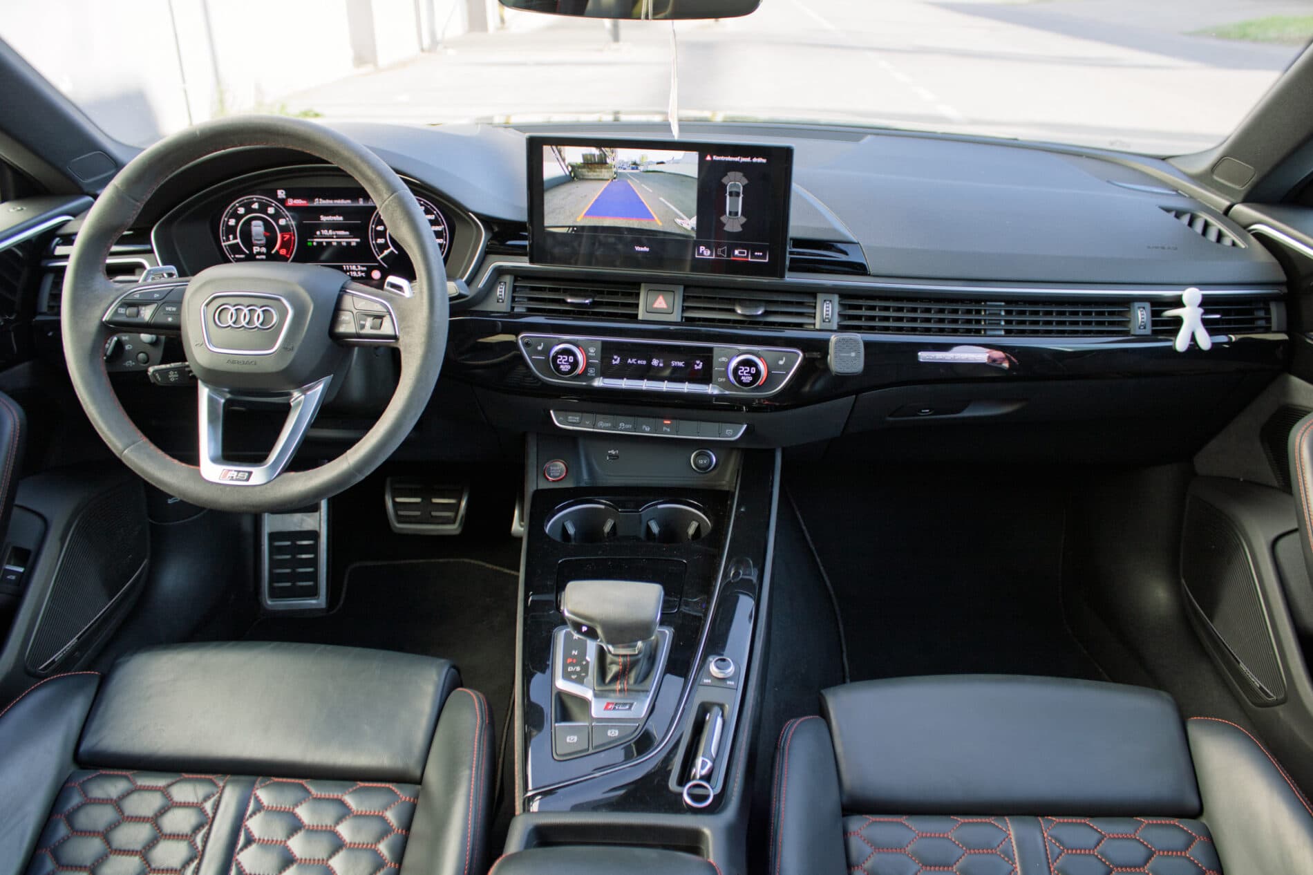 2022 AUDI RS5, čierna hatchback, 67 929 km