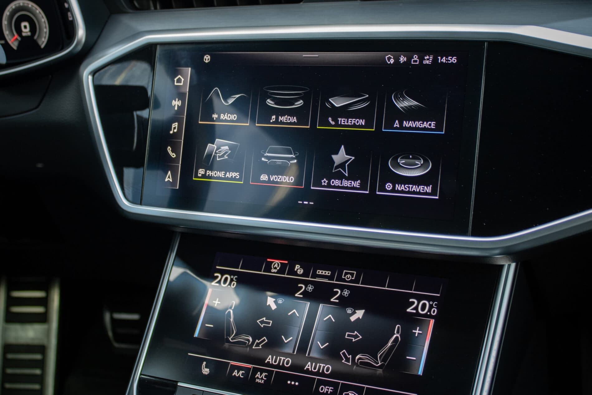2021 AUDI S6, modrá sedan, 99 467 km