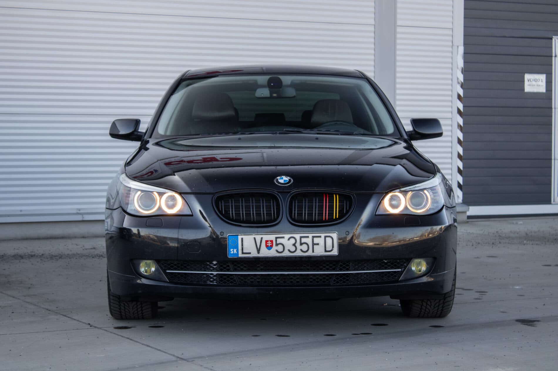 2008 BMW 535d, čierna sedan, 454 382 km