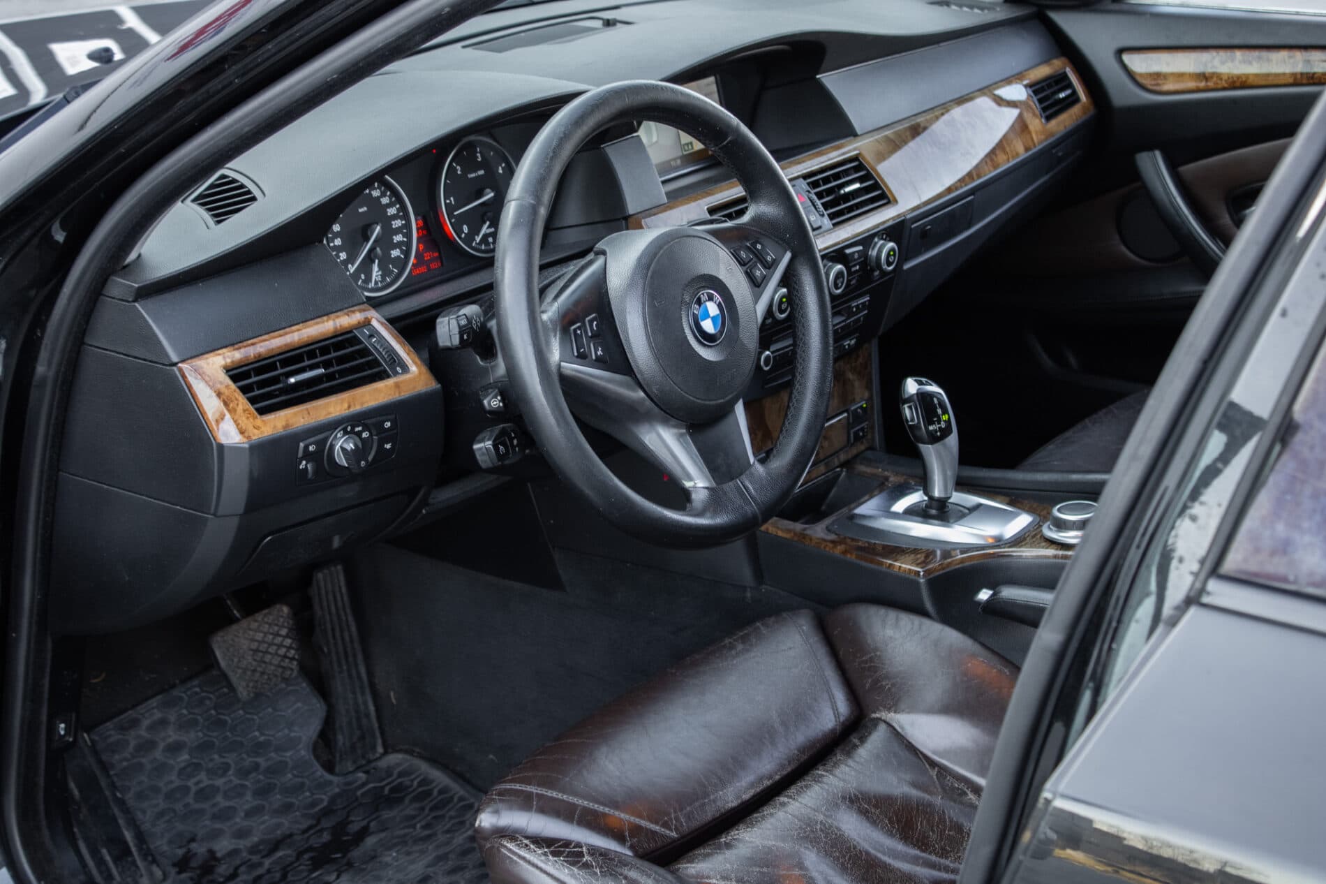 2008 BMW 535d, čierna sedan, 454 382 km
