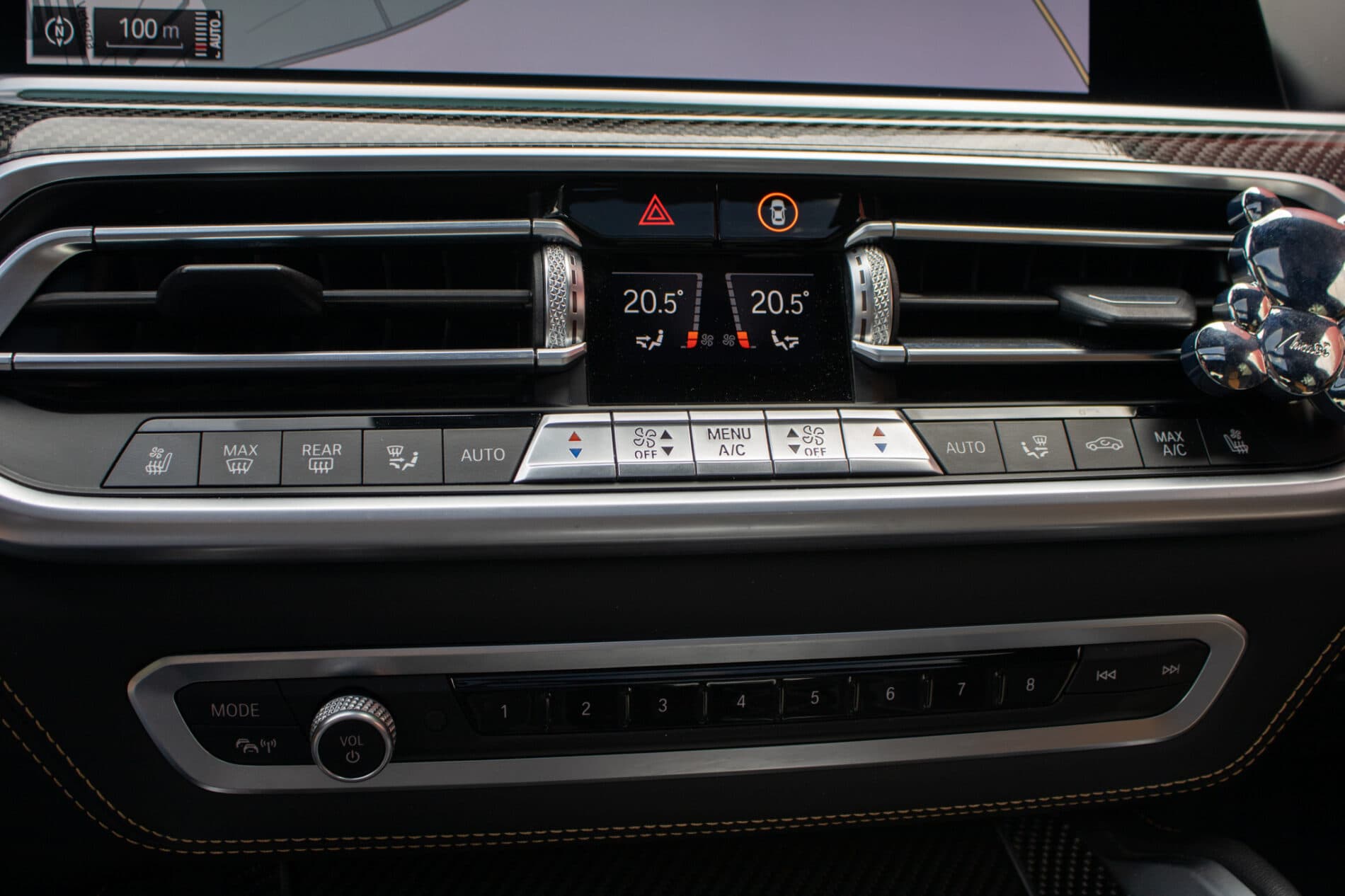 2020 BMW X6 M, čierna suv, 108 787 km