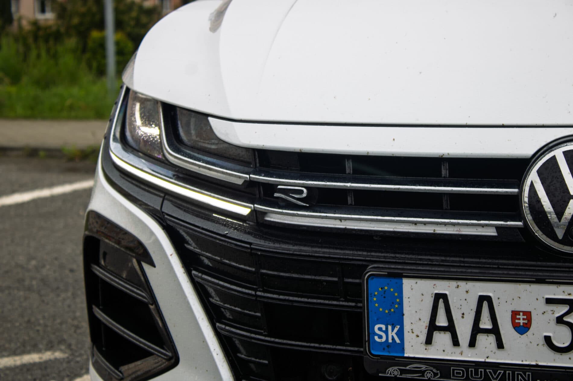 2022 Volkswagen Arteon R, biela kombi, 64 564 km