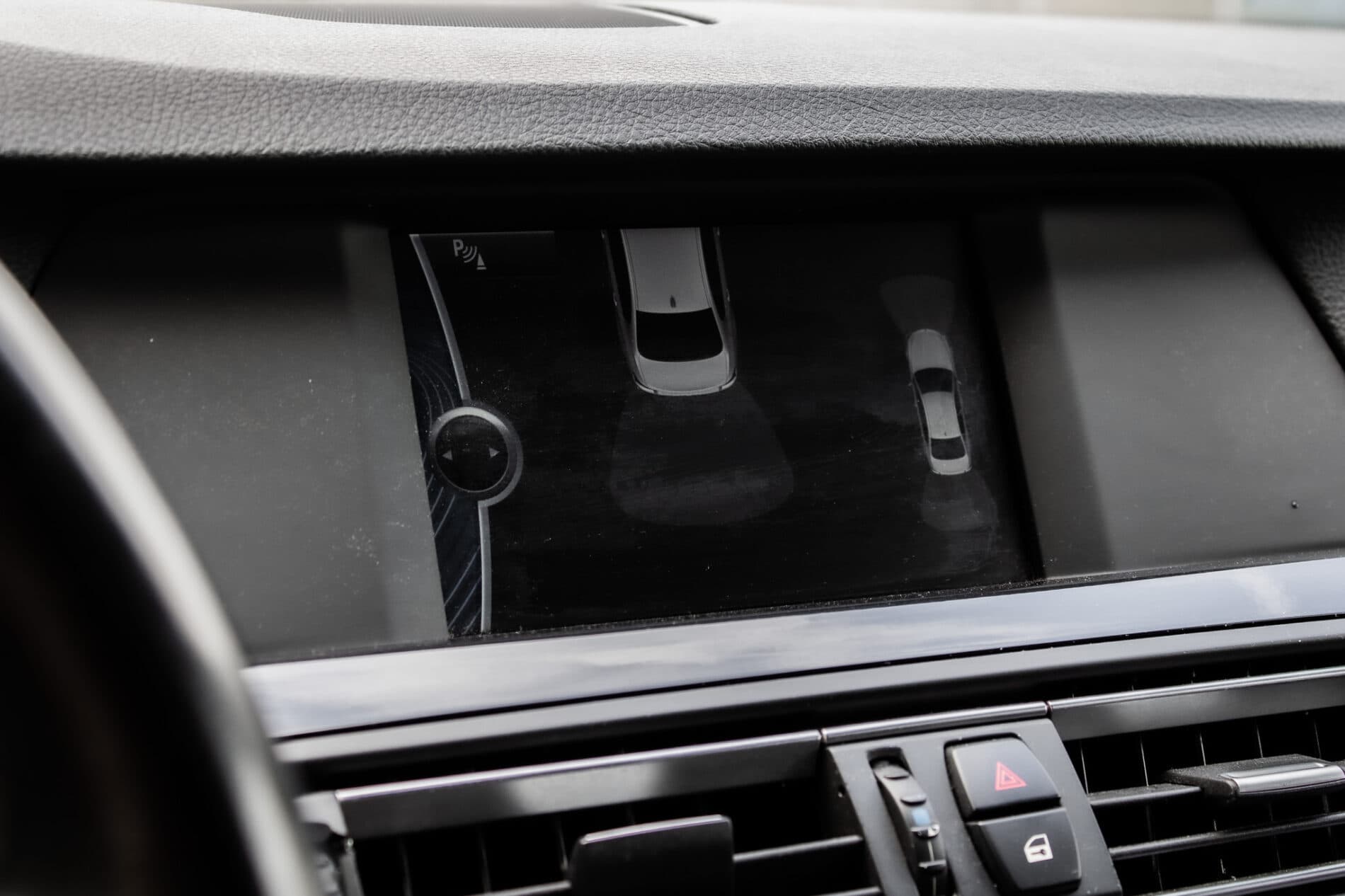 2012 BMW 530d, béžová sedan, 281 350 km