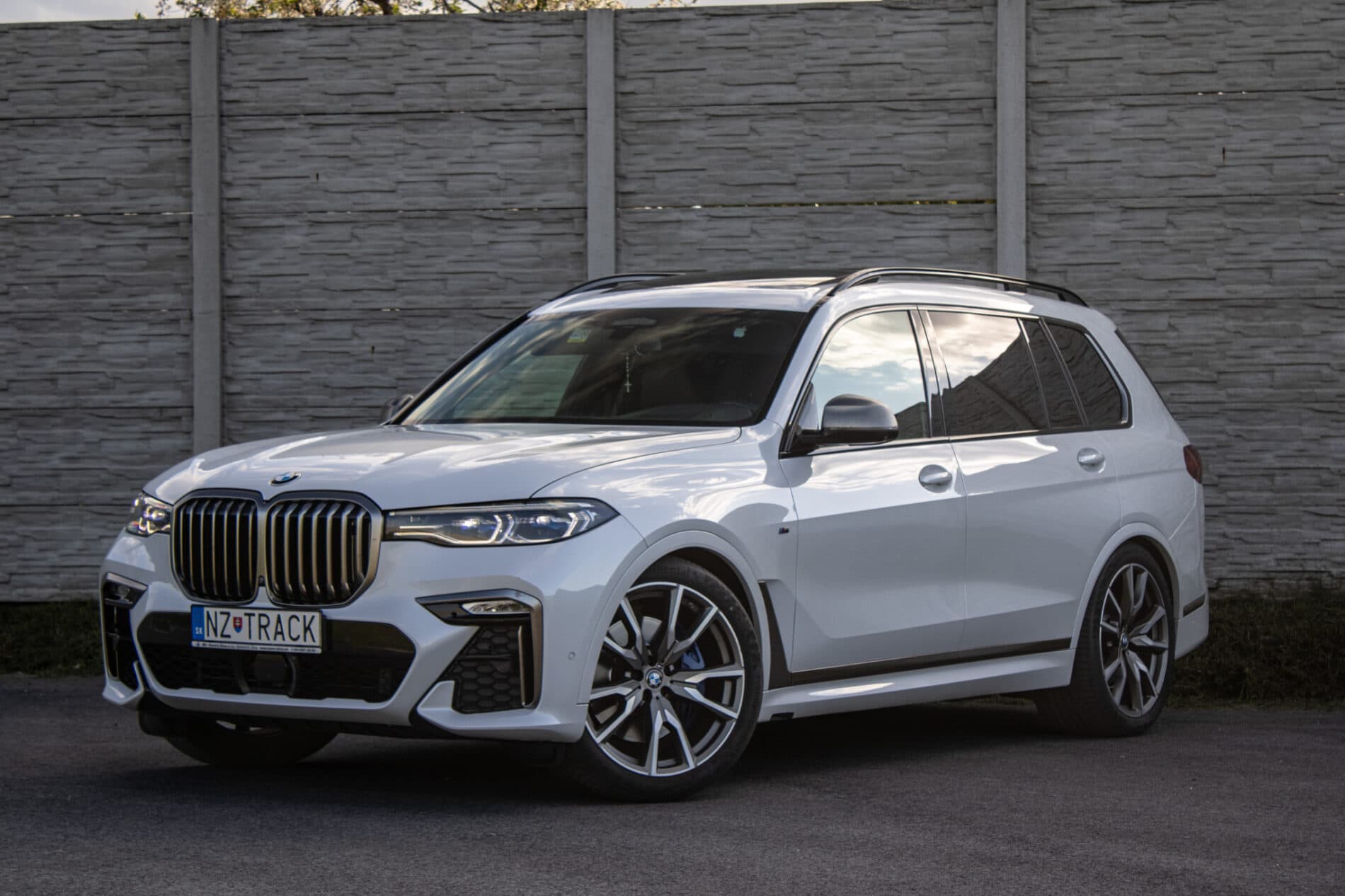 2020 BMW X7 M50d