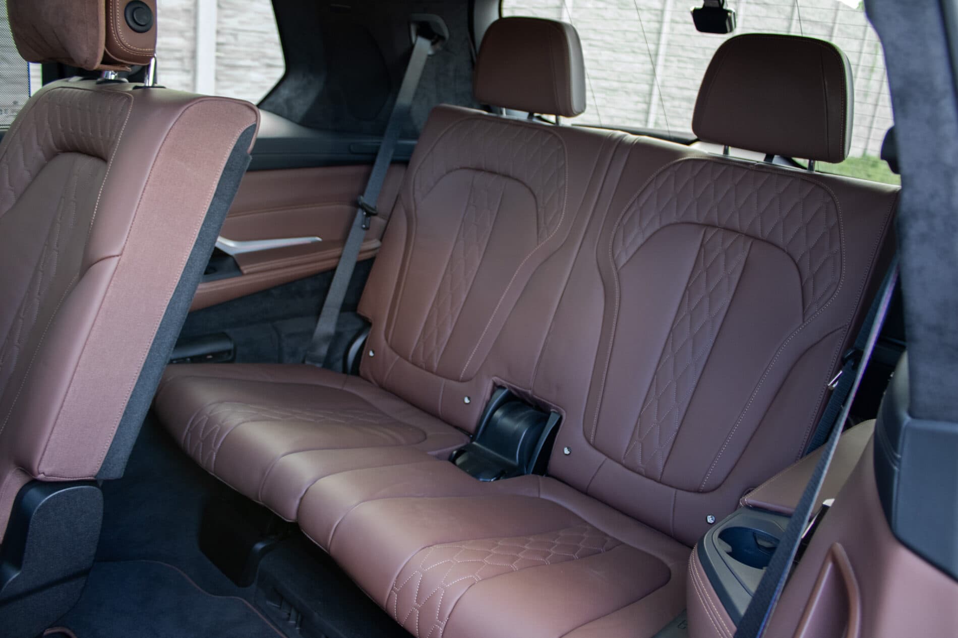 2020 BMW X7 M50d, biela suv, 129 000 km