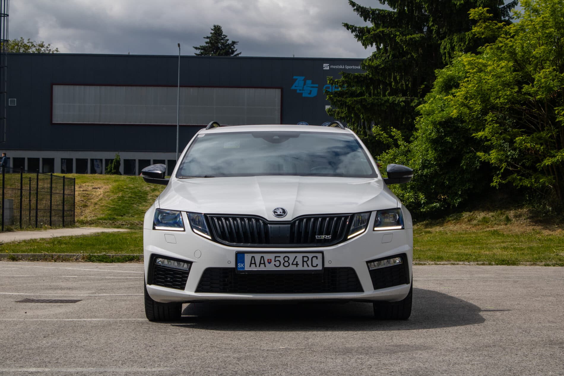 2017 Skoda Octavia RS, biela kombi, 170 659 km