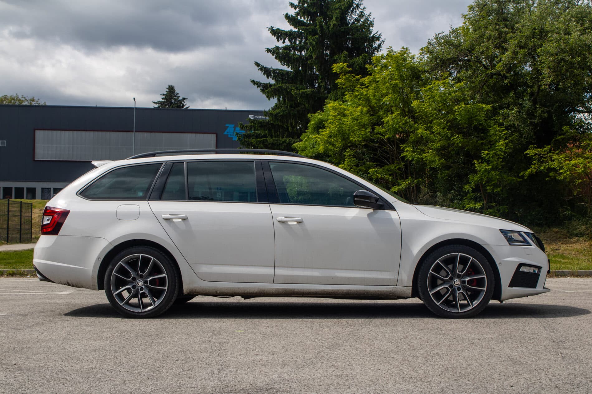 2017 Skoda Octavia RS, biela kombi, 170 659 km