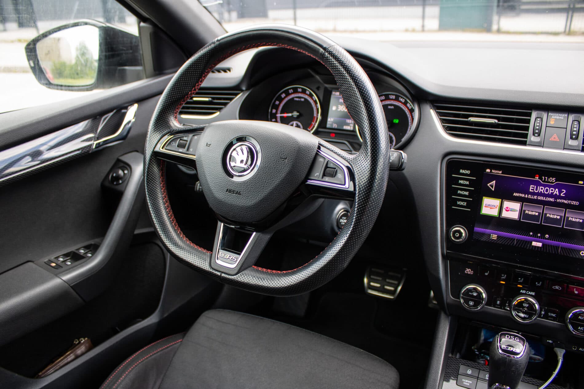 2017 Skoda Octavia RS, biela kombi, 170 659 km