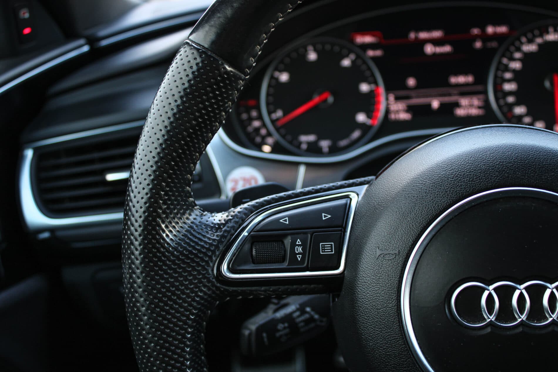 2014 AUDI A7, čierna kupé, 202 500 km