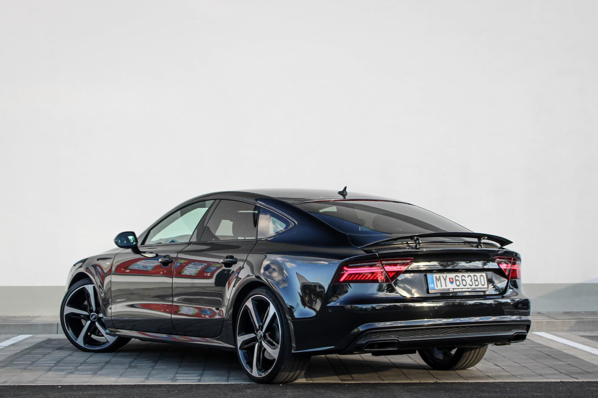 2014 AUDI A7, čierna kupé, 202 500 km