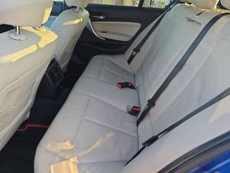 2015 BMW M135i, modrá hatchback, 164 000 km