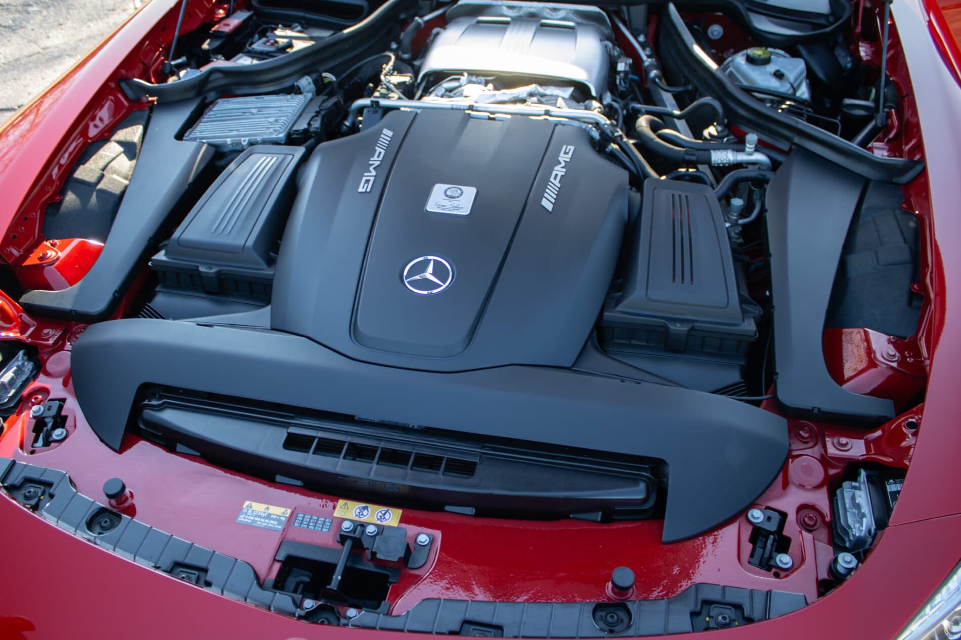 2018 Mercedes-Benz AMG GT S, červená kupé, 38 050 km