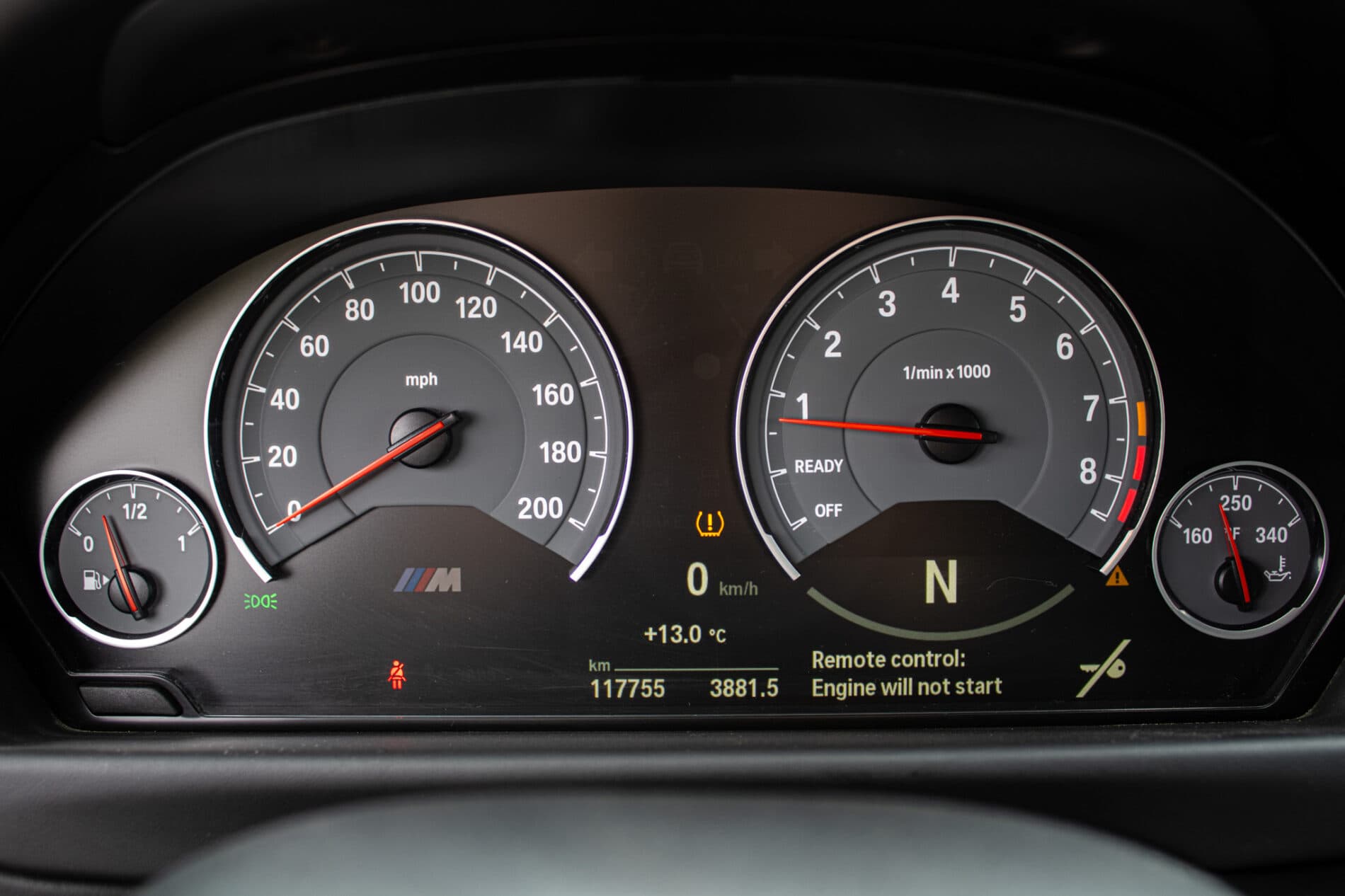 2015 BMW M4, sivá kupé, 117 755 km