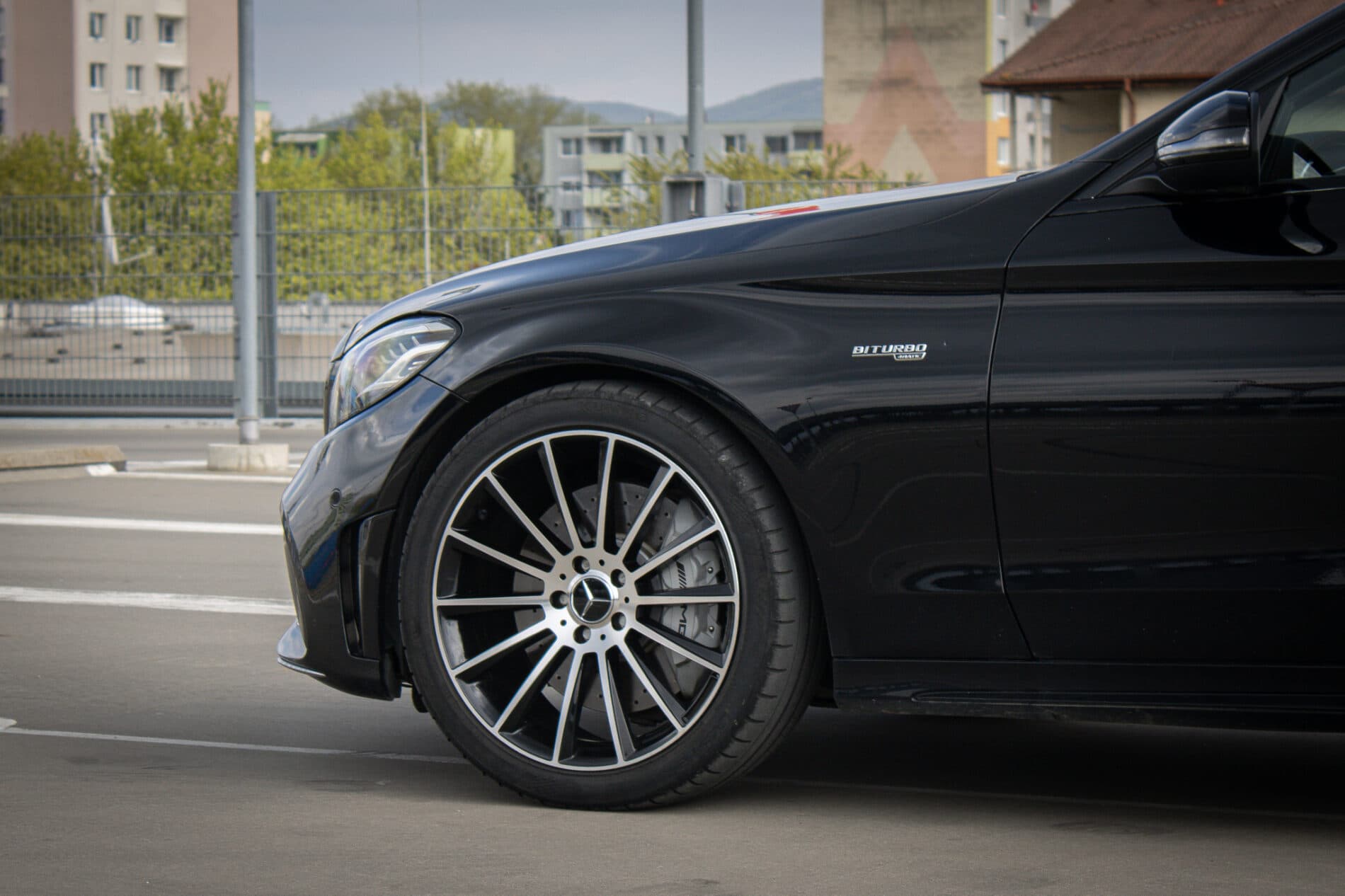2019 Mercedes-Benz C 43 AMG, čierna sedan, 122 074 km